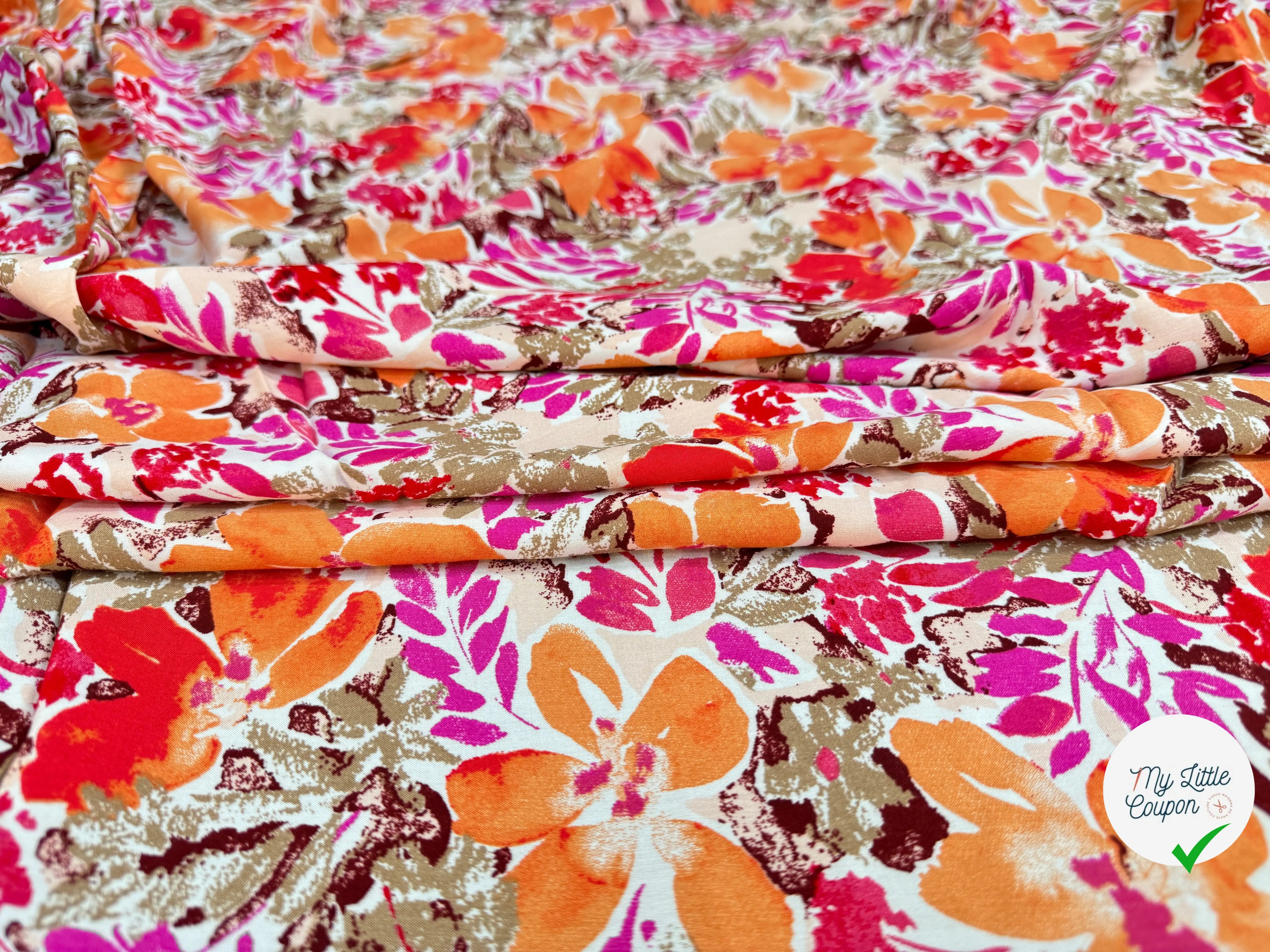 POPELINE DE VISCOSE TISSU IMPRIMÉ FLEURS FUCHSIA - My Little Coupon