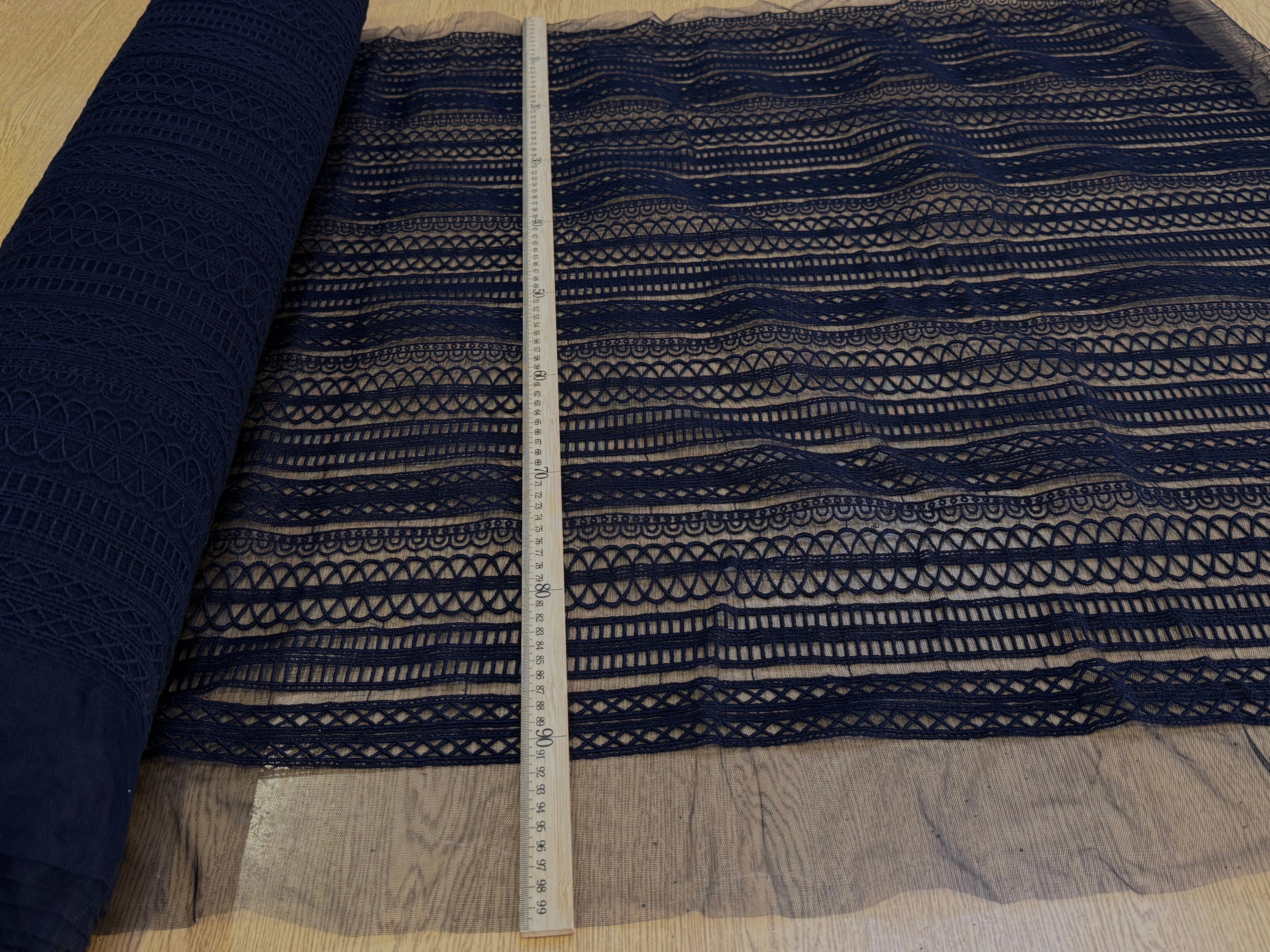 RÉSILLE BRODÉ SUBLIME BLEU MARRINE 70% COTON - My Little Coupon