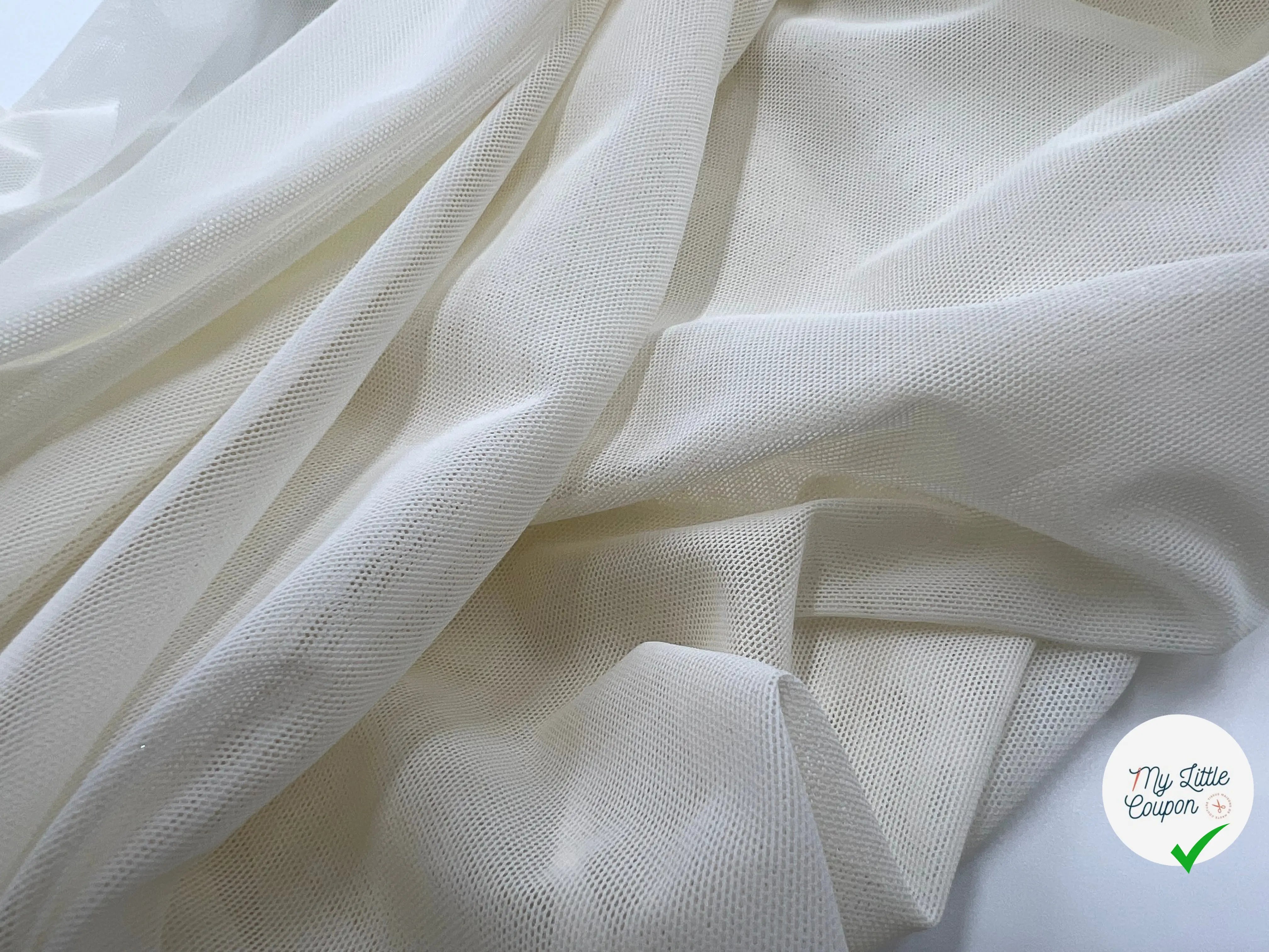 RÉSILLE SOUPLE STRETCH BLANC CASSÉ - coupon de tissu de 3 mètres - My Little Coupon - tissu - coudre