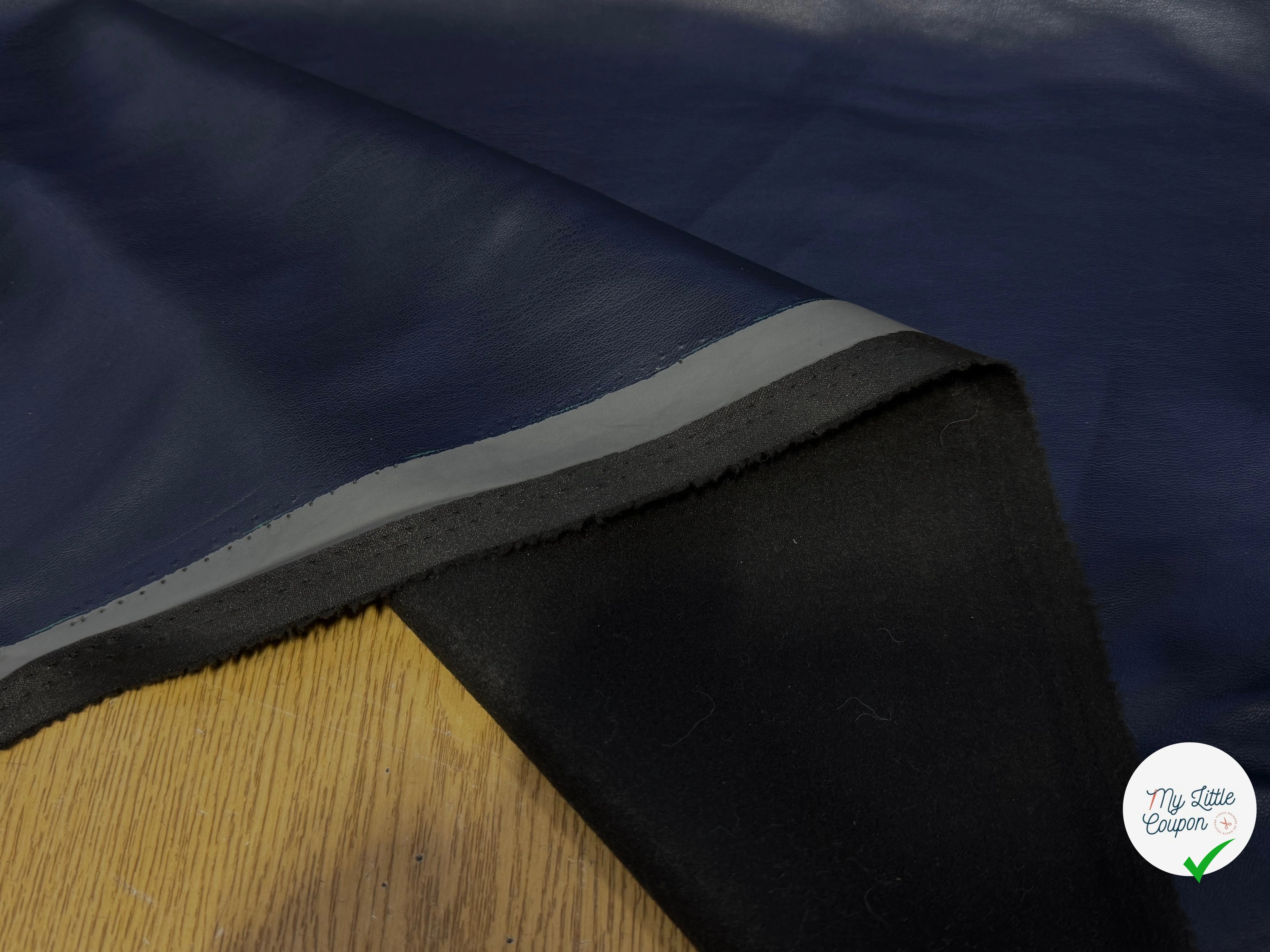 SATIN CUIR STRETCH BLEU MARINE QUALITÉ COUTURE - My Little Coupon