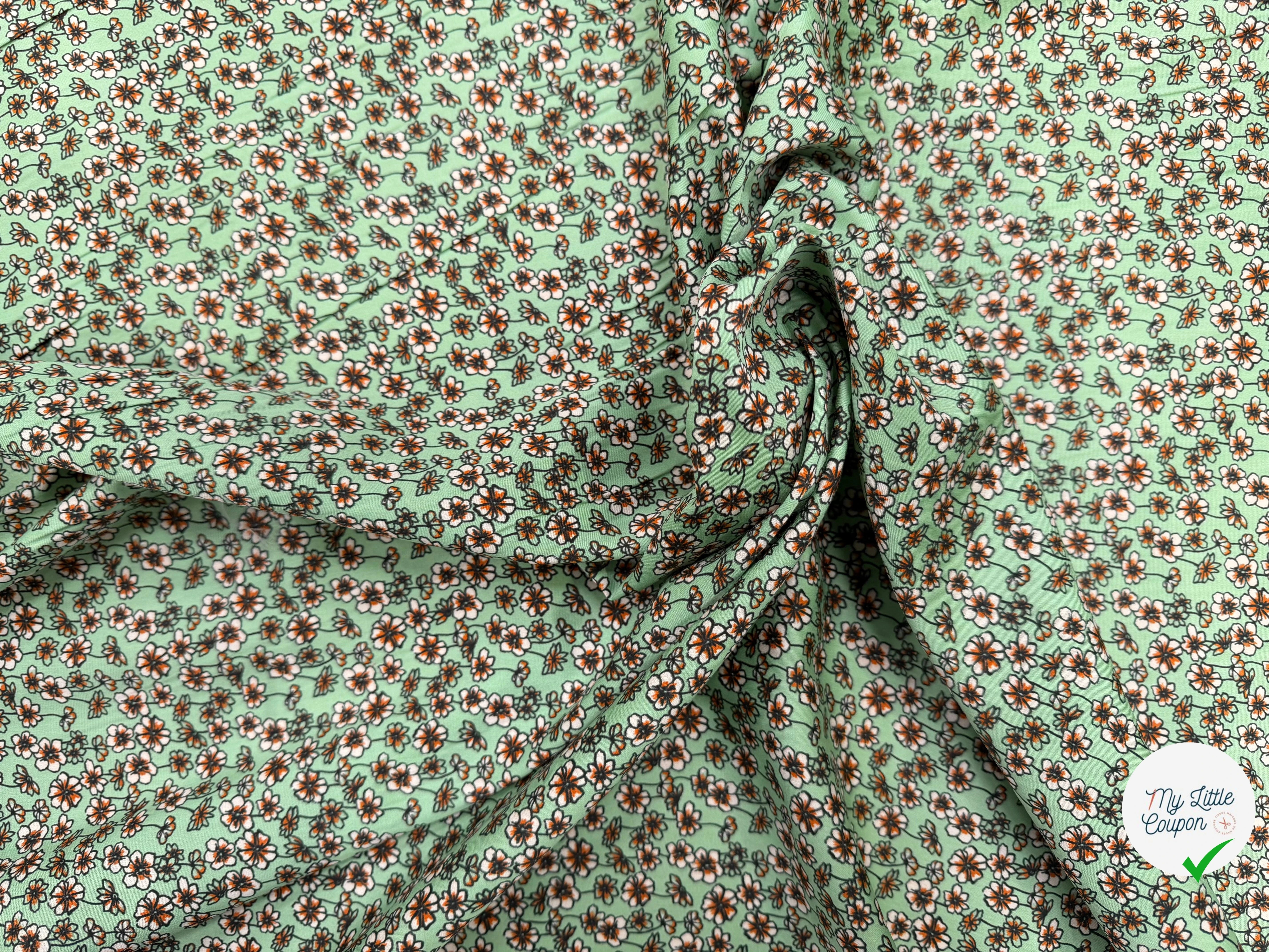 SATIN DE COTON FLEURS FOND VERT PREMIUM COMO - My Little Coupon