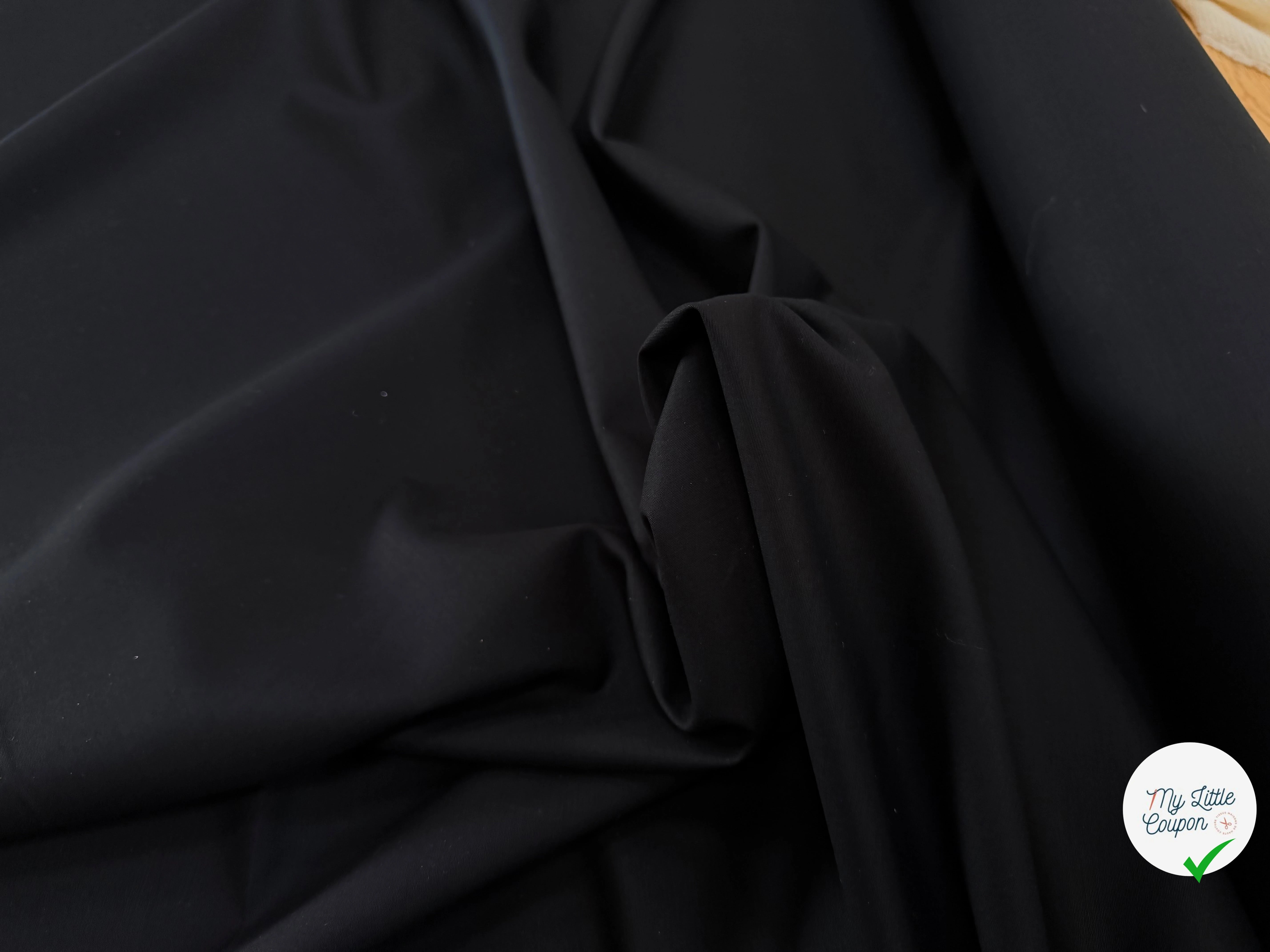 SATIN DE COTON NOIR 2% EA SUPERBE TOMBER - My Little Coupon