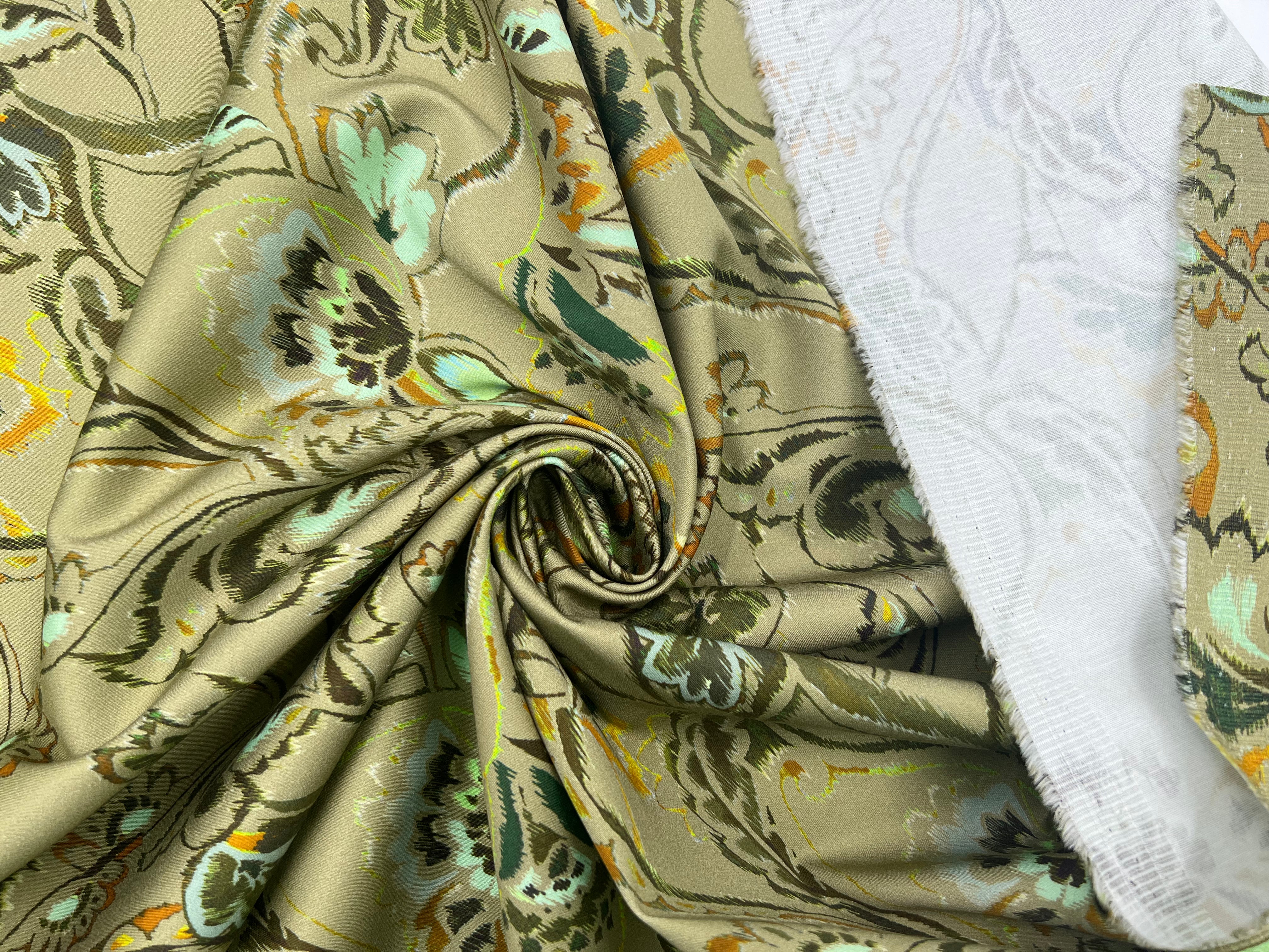 SATIN DE COTON STRETCH FLEUR D'ORIENT TONS DE KAKI MSO