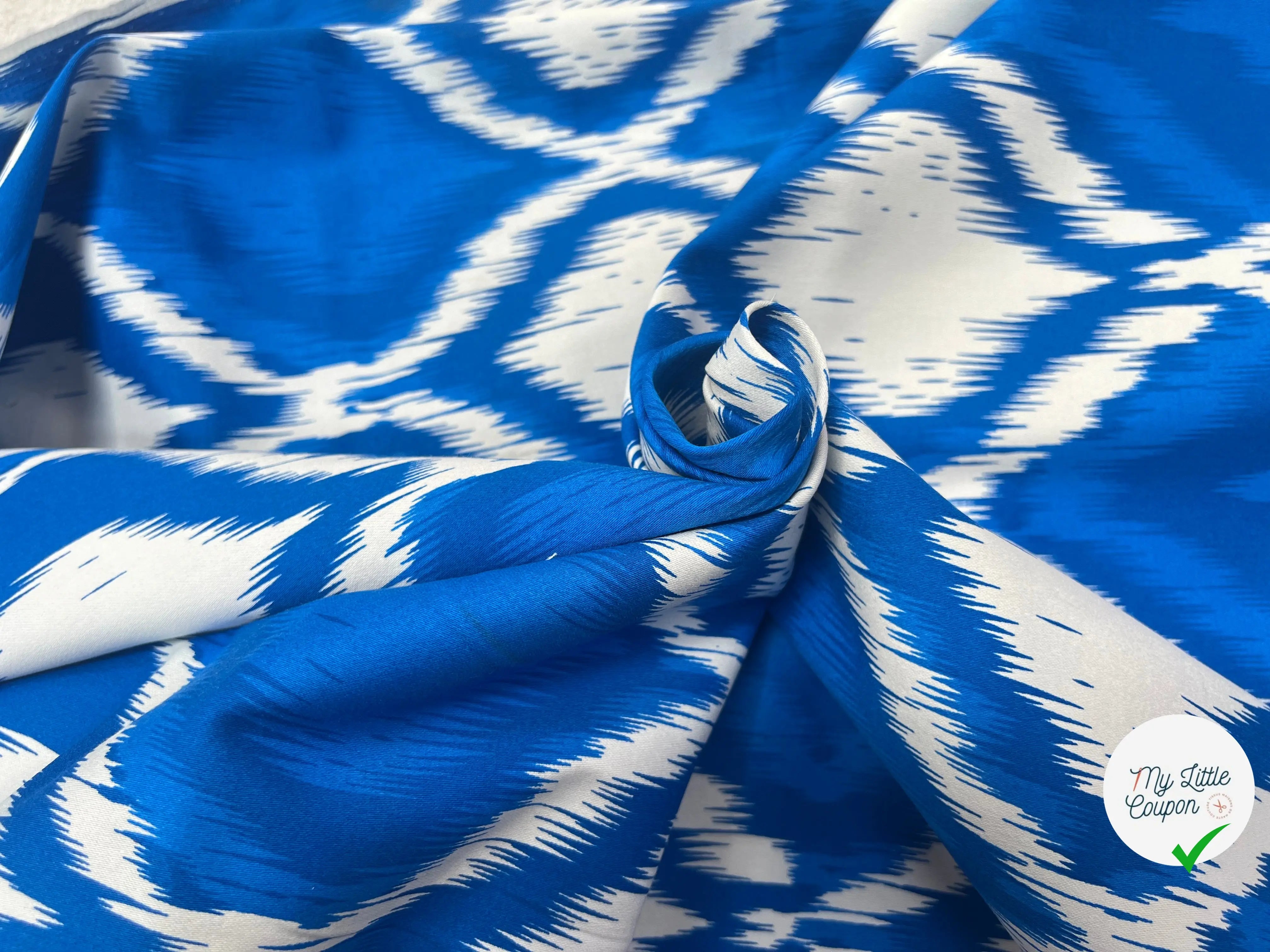 SATIN DE COTON TISSU IMPRIMÉ ABSTRAIT COBALT - My Little Coupon