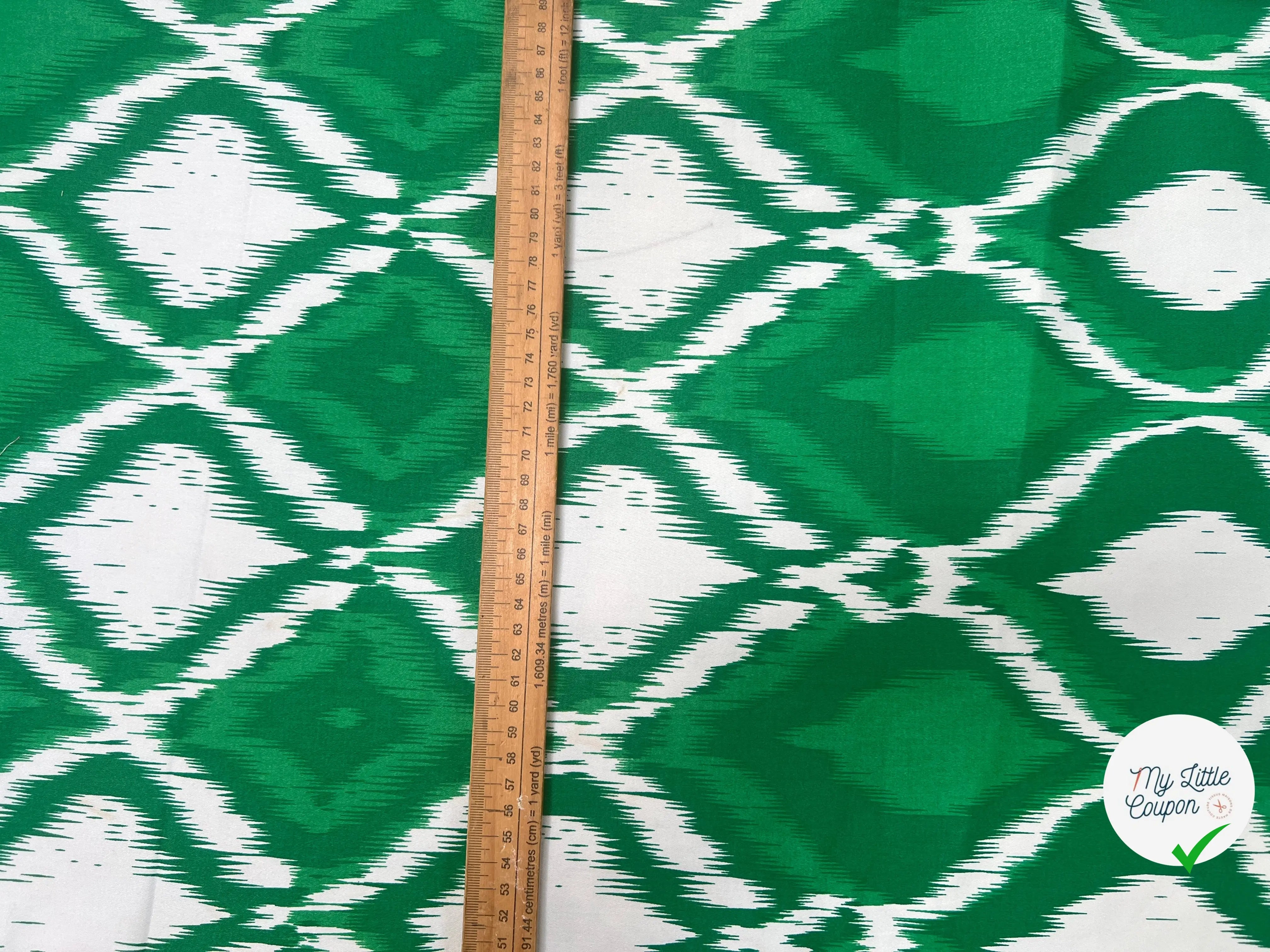 SATIN DE COTON TISSU IMPRIMÉ ABSTRAIT VERT - My Little Coupon
