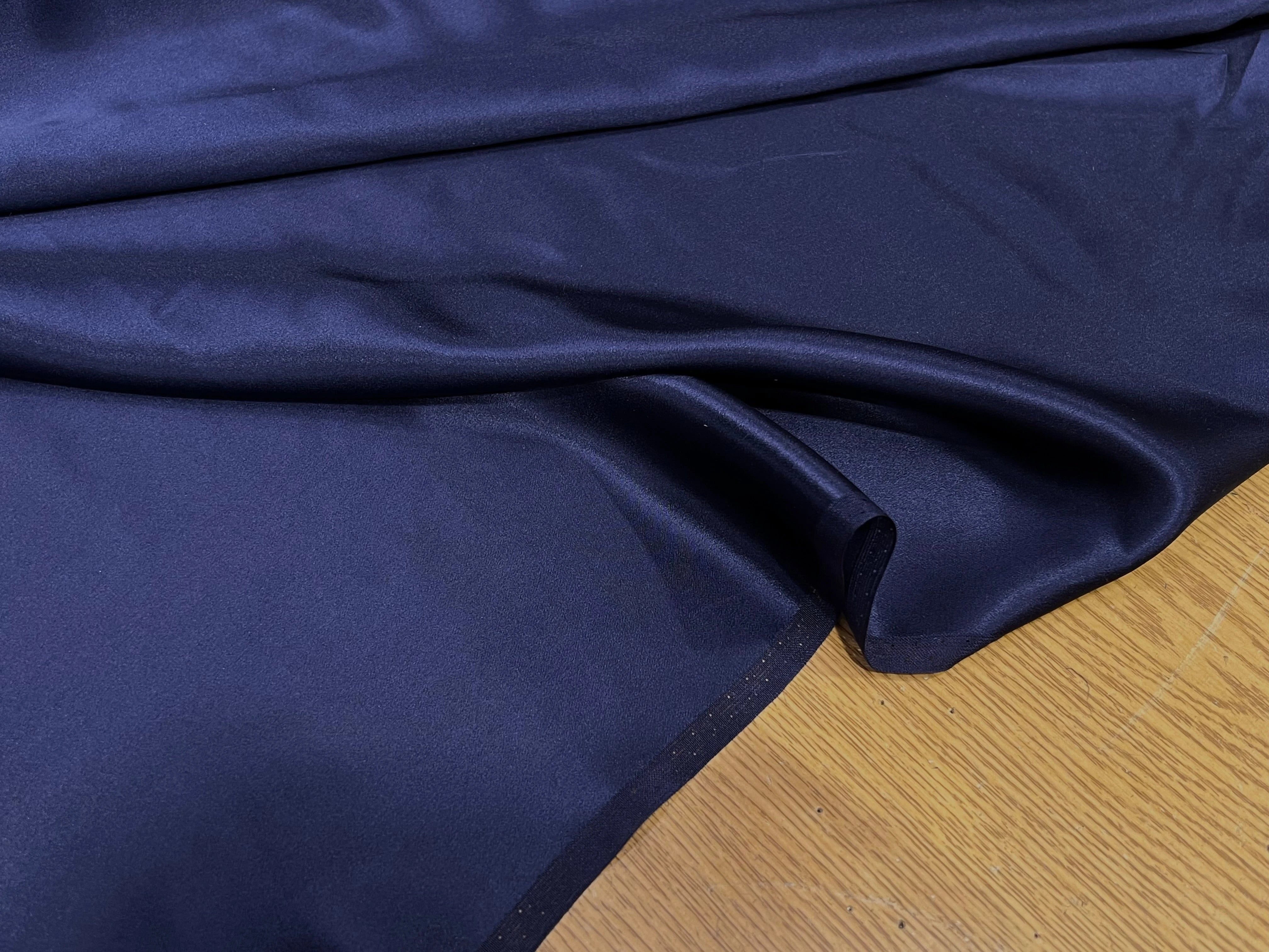 SATIN DE SOIE BLEU MARINE FLUIDE 100% SOIE 140CM - My Little Coupon