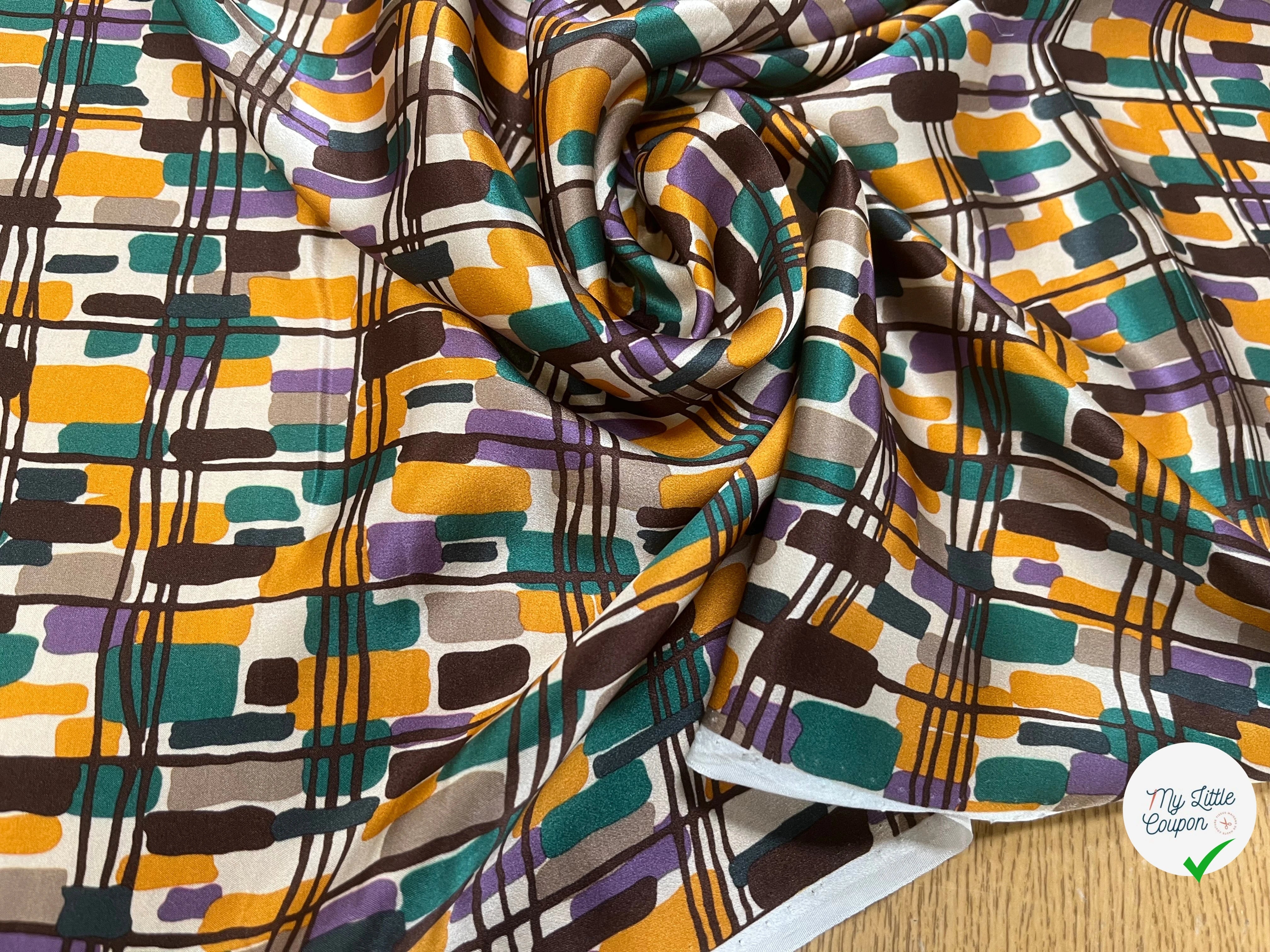 SATIN DE SOIE MOTIF RECTANGLE ABSTRAIT VERT JAUNE MARON ET VIOLET - My Little Coupon