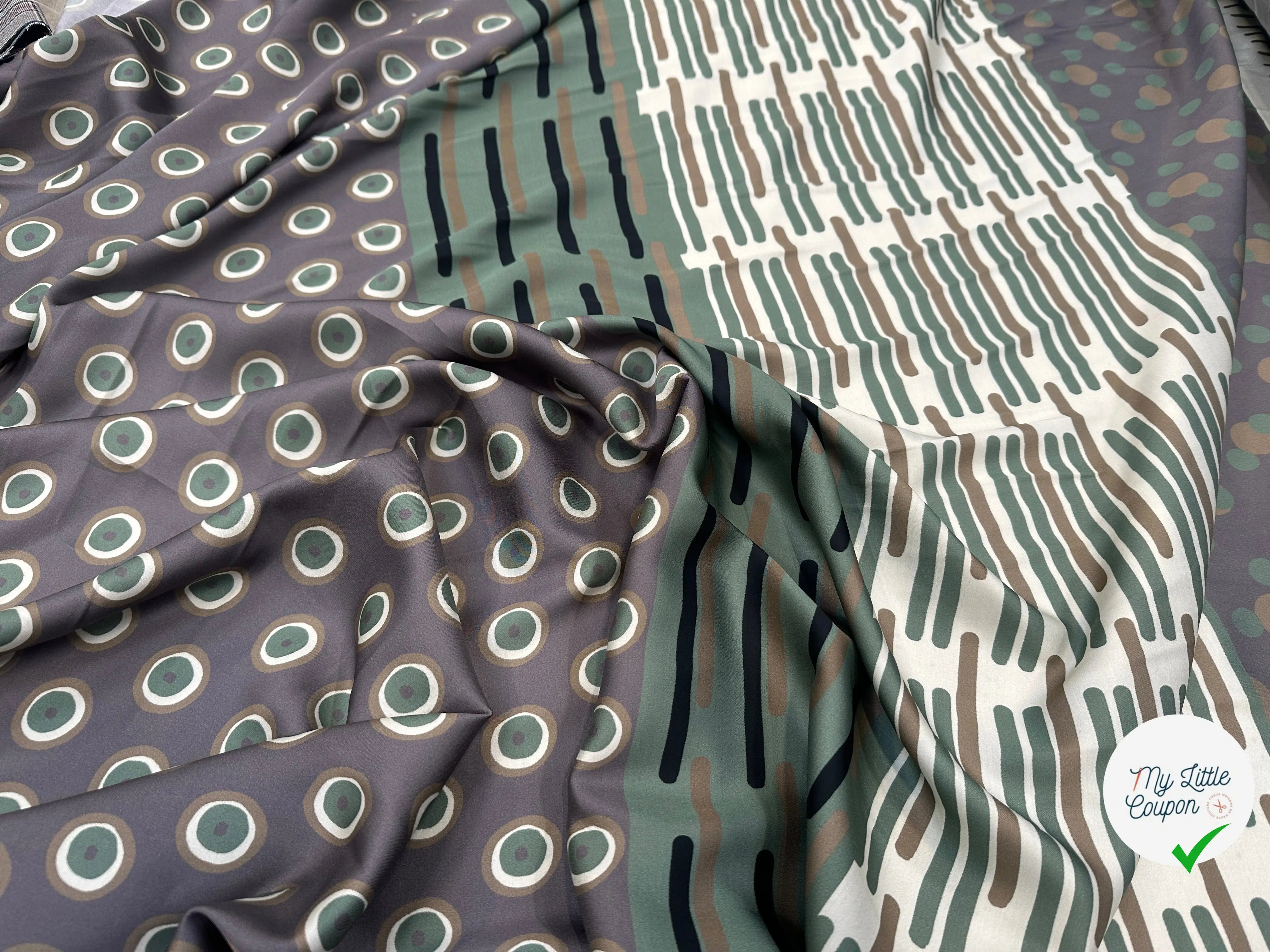SATIN DE VISCOSE POP ART CHIC - My Little Coupon