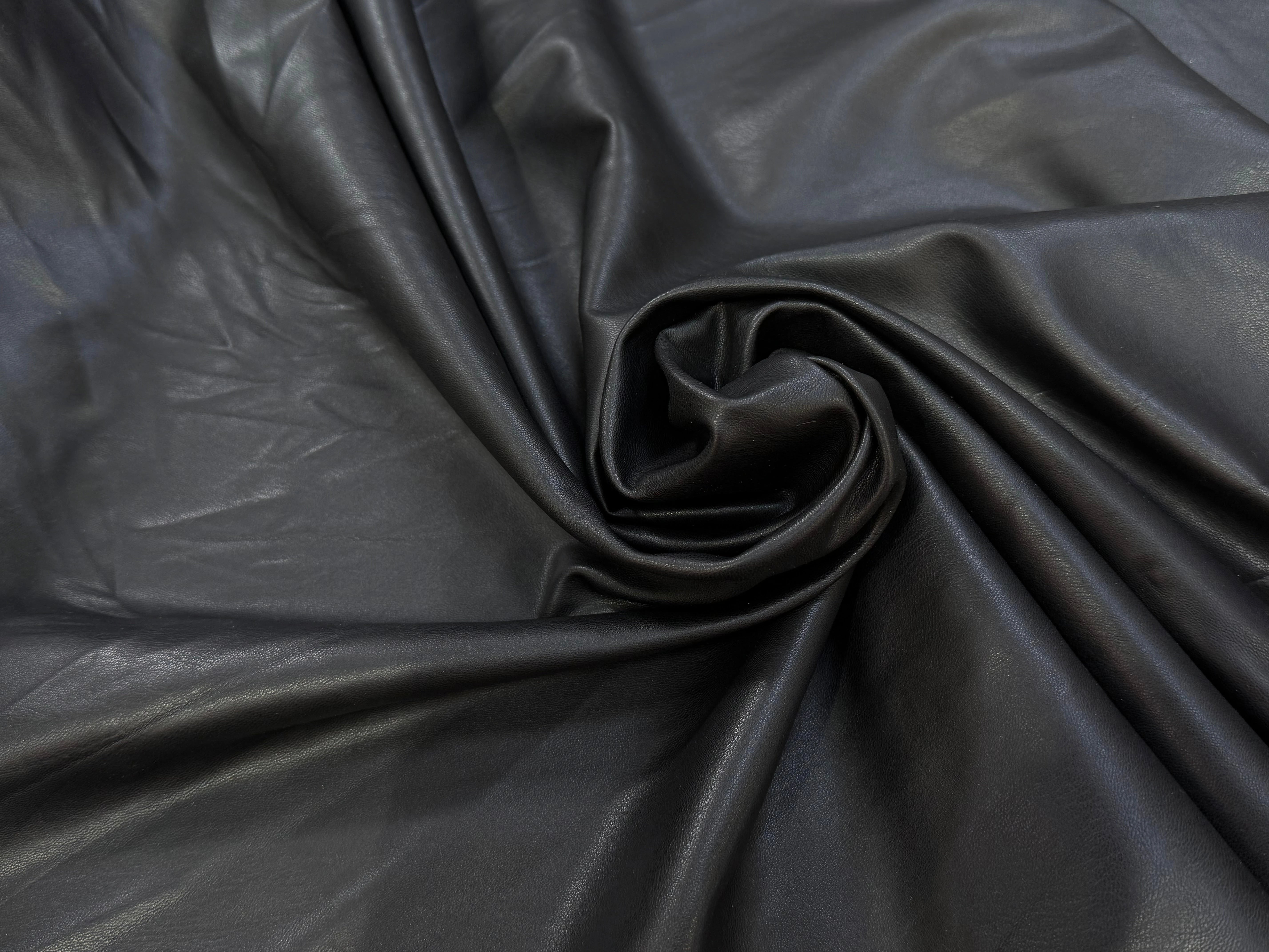 SATIN FAUX CUIR SOUPLE NOIR STRETCH - My Little Coupon