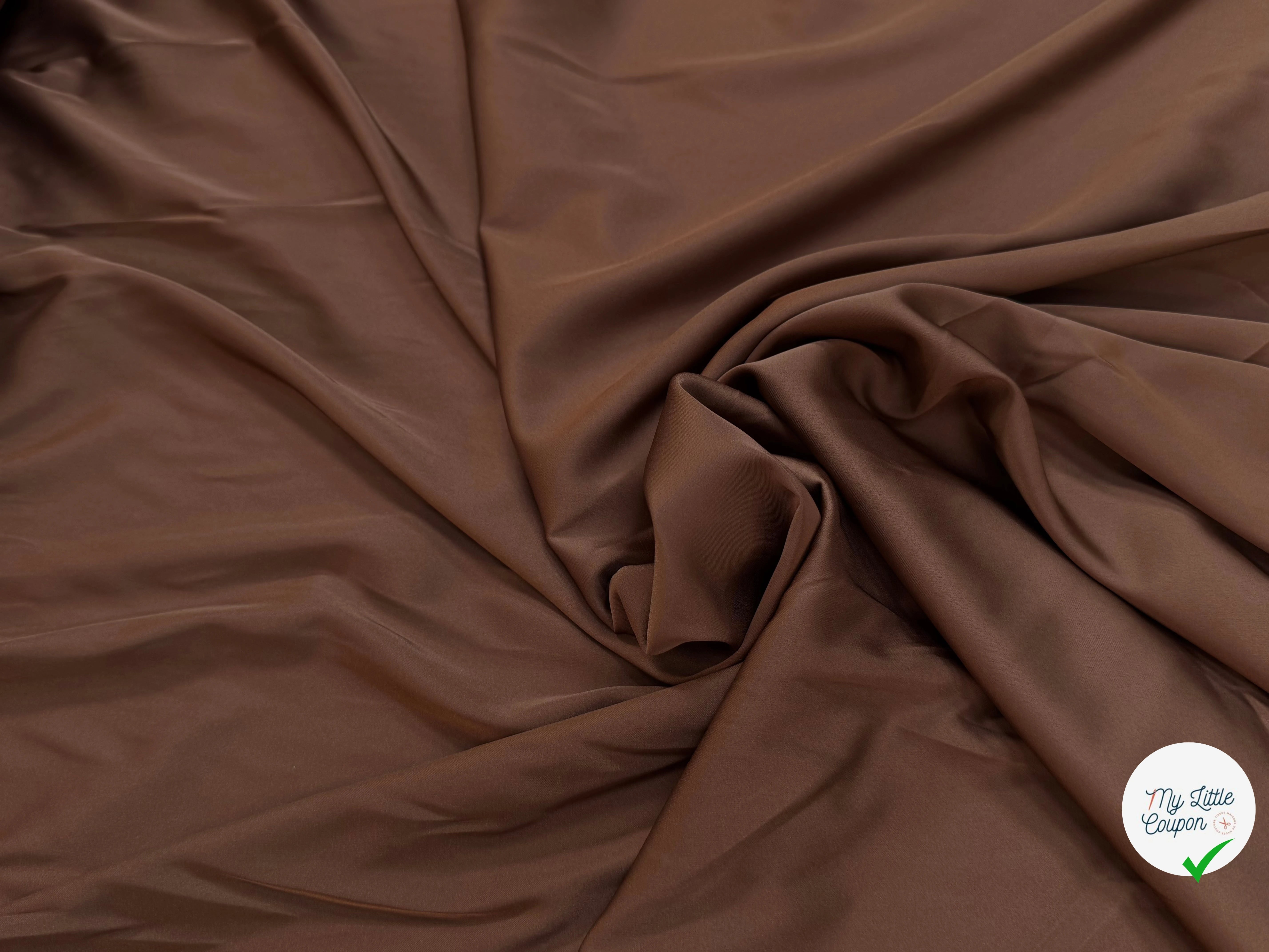 SATIN FLUIDE LÉGÈREMENT STRETCH CARAMEL - My Little Coupon