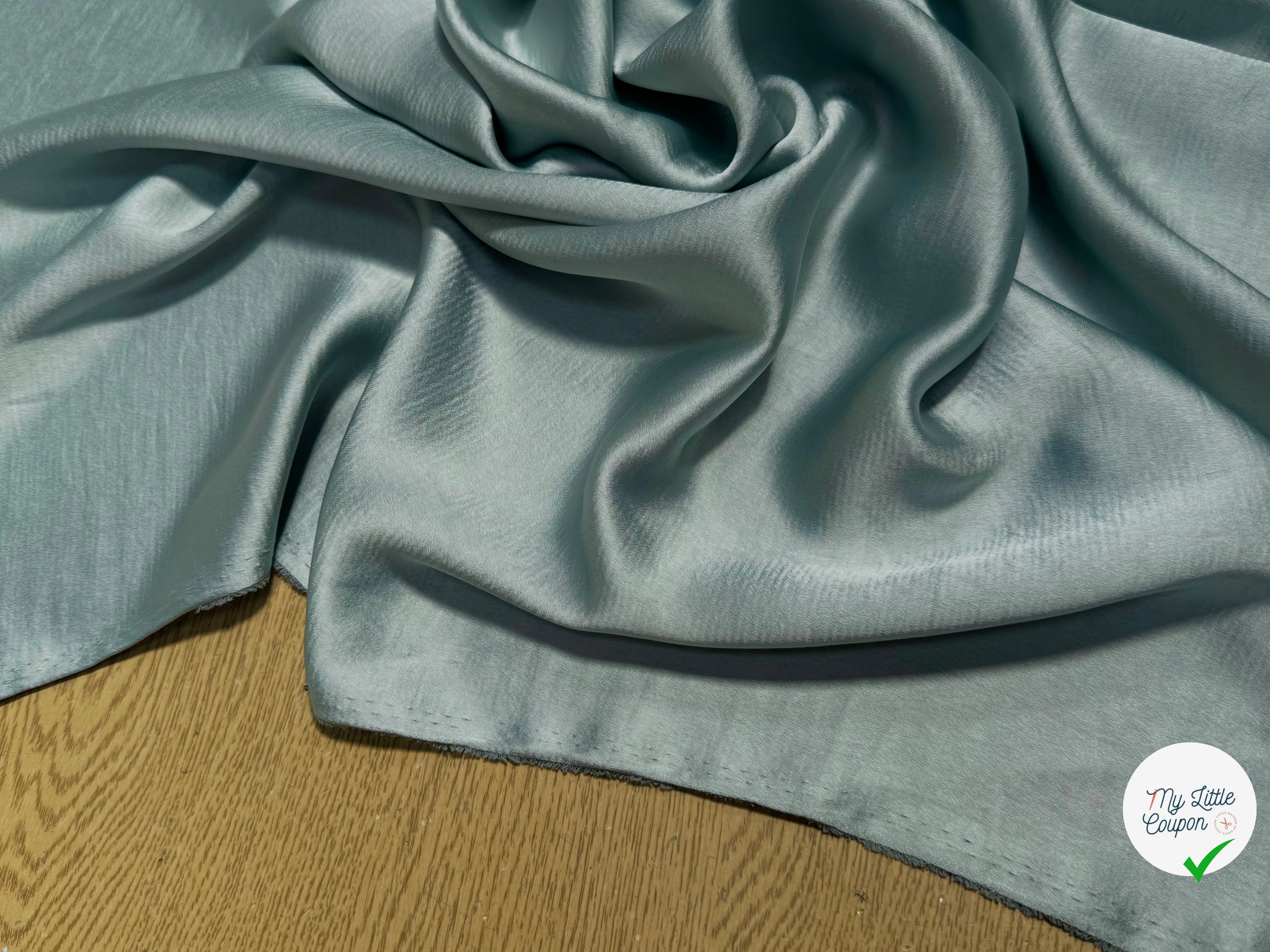 SATIN FLUIDE VERT D'EAU SUPERBE TOMBÉ - My Little Coupon