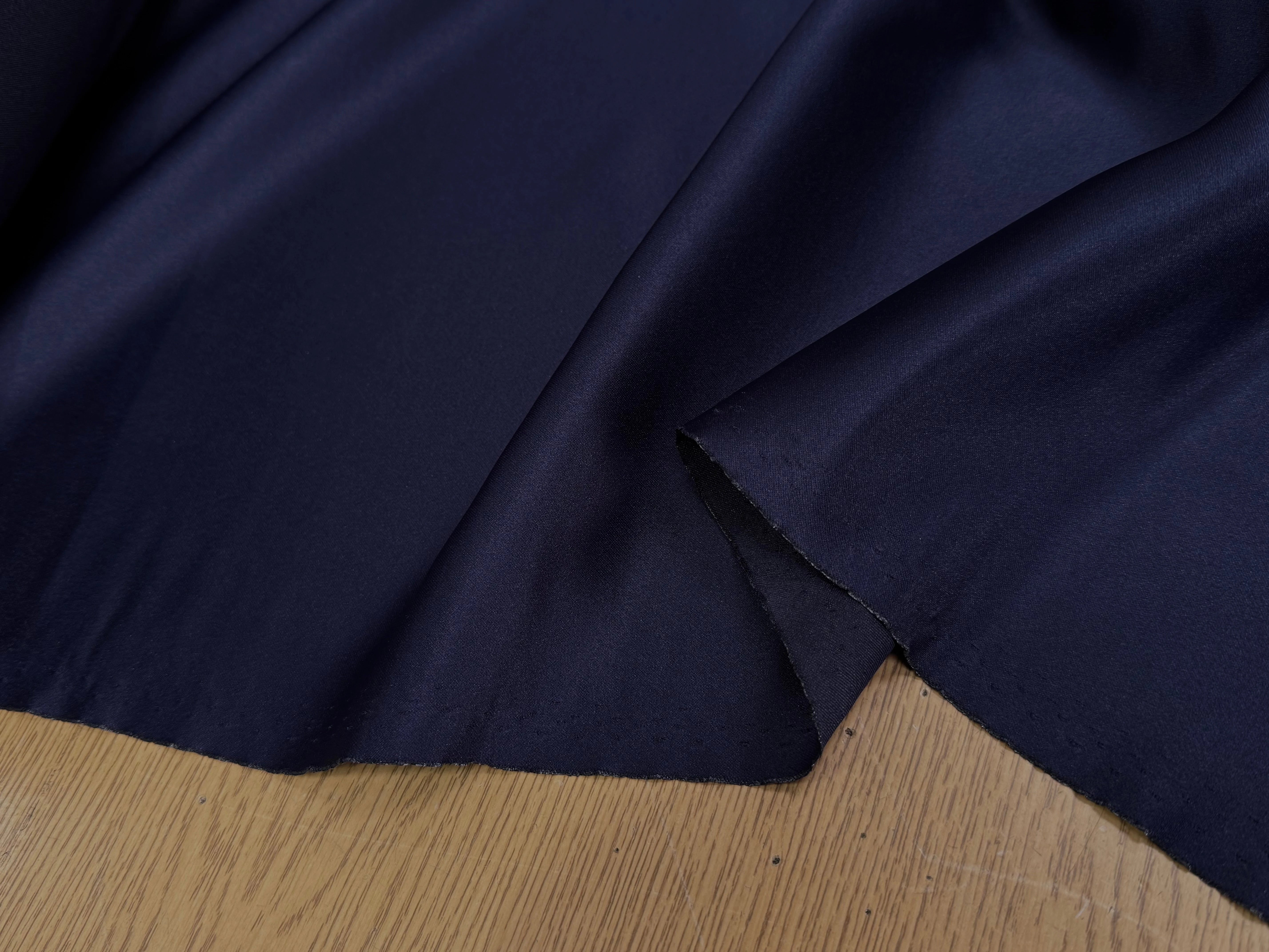SATIN LOURD BELLE TENUE BLEU MARRINE - My Little Coupon
