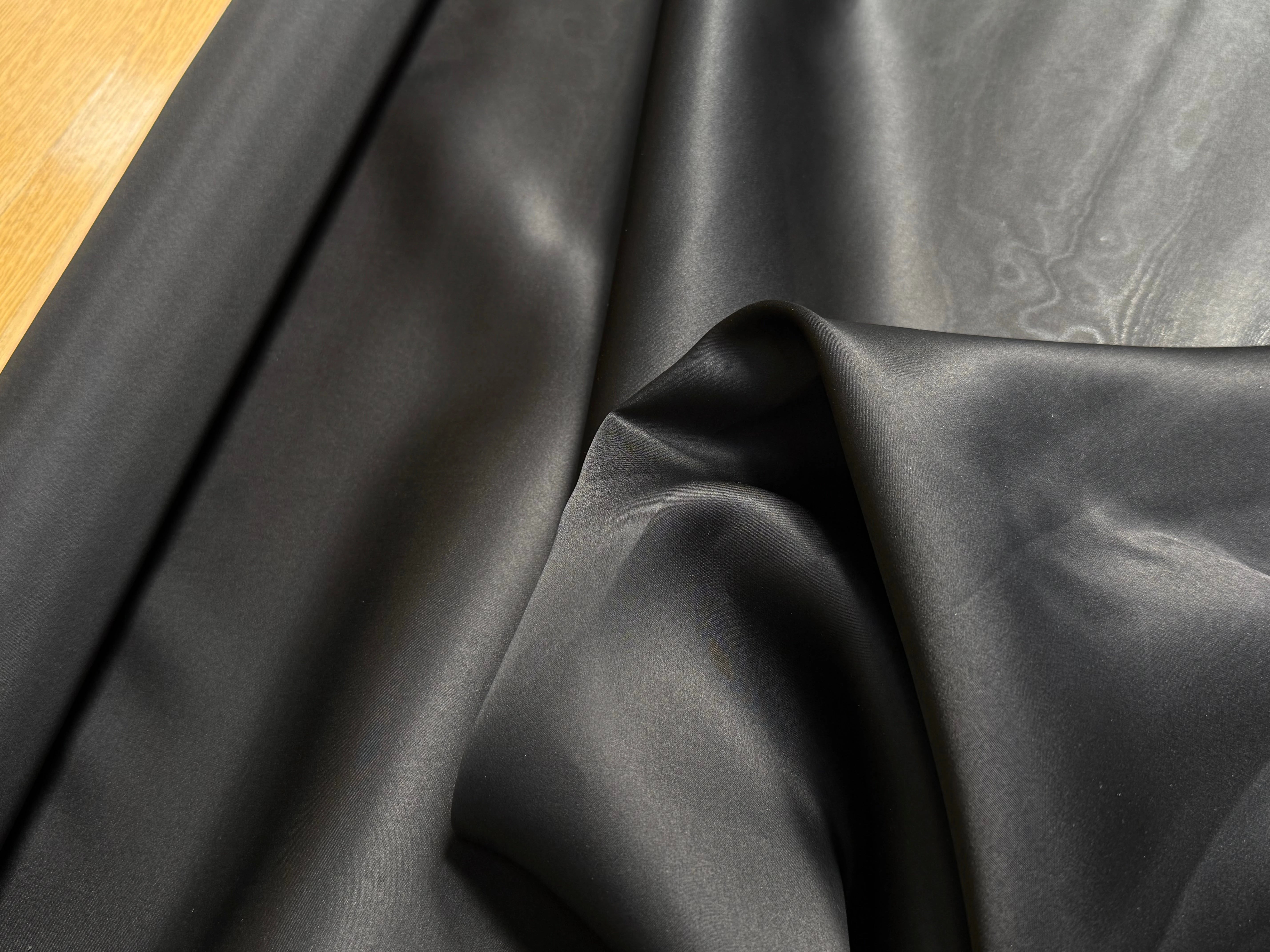 SATIN ORGANZA DE SOIE TRÈS BELLE DENSITÉ NOIR - My Little Coupon