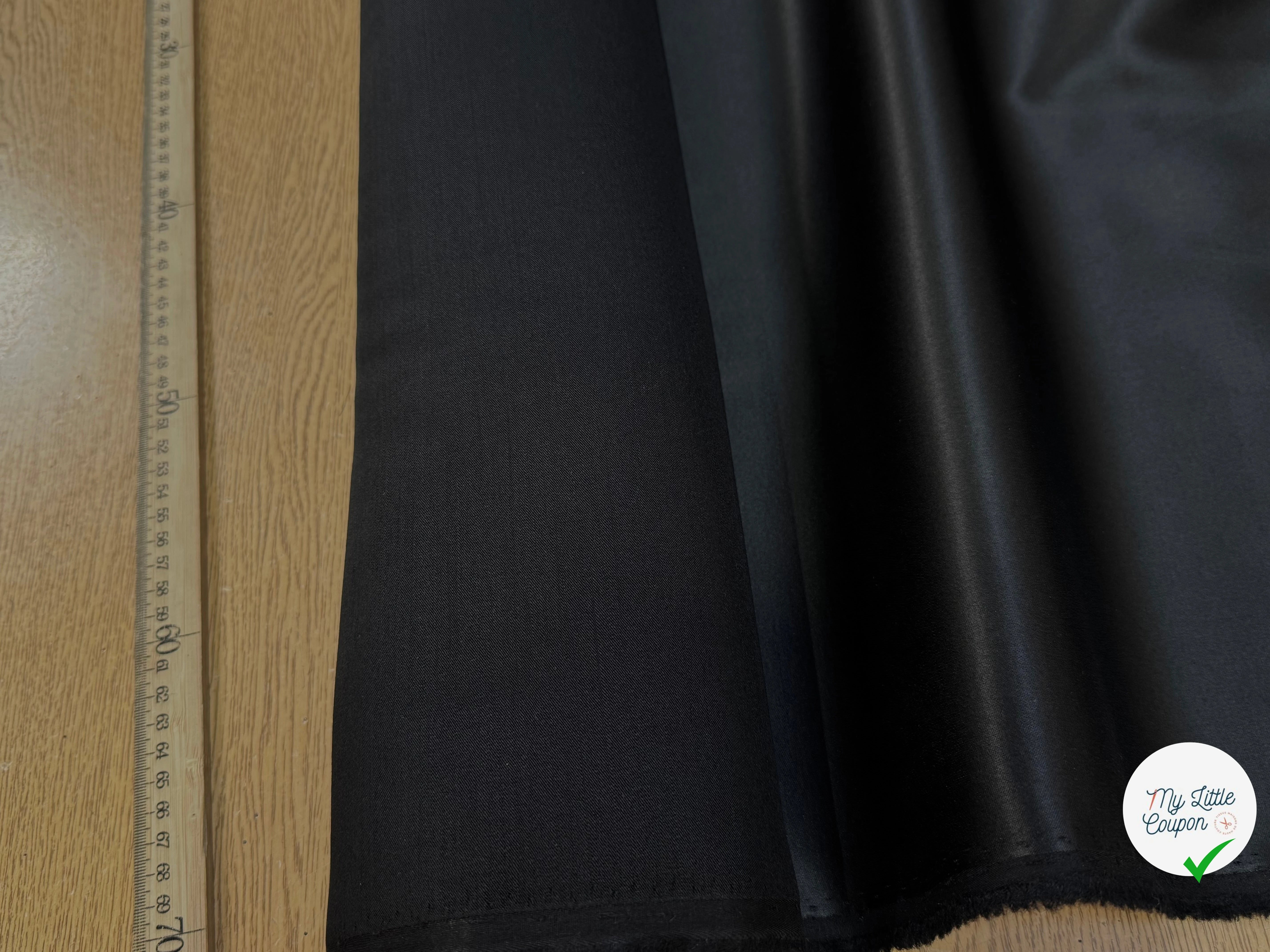 SERGÉ DE LAINE ENVERS SATIN BELLE TENUE NOIR STRETCH - My Little Coupon