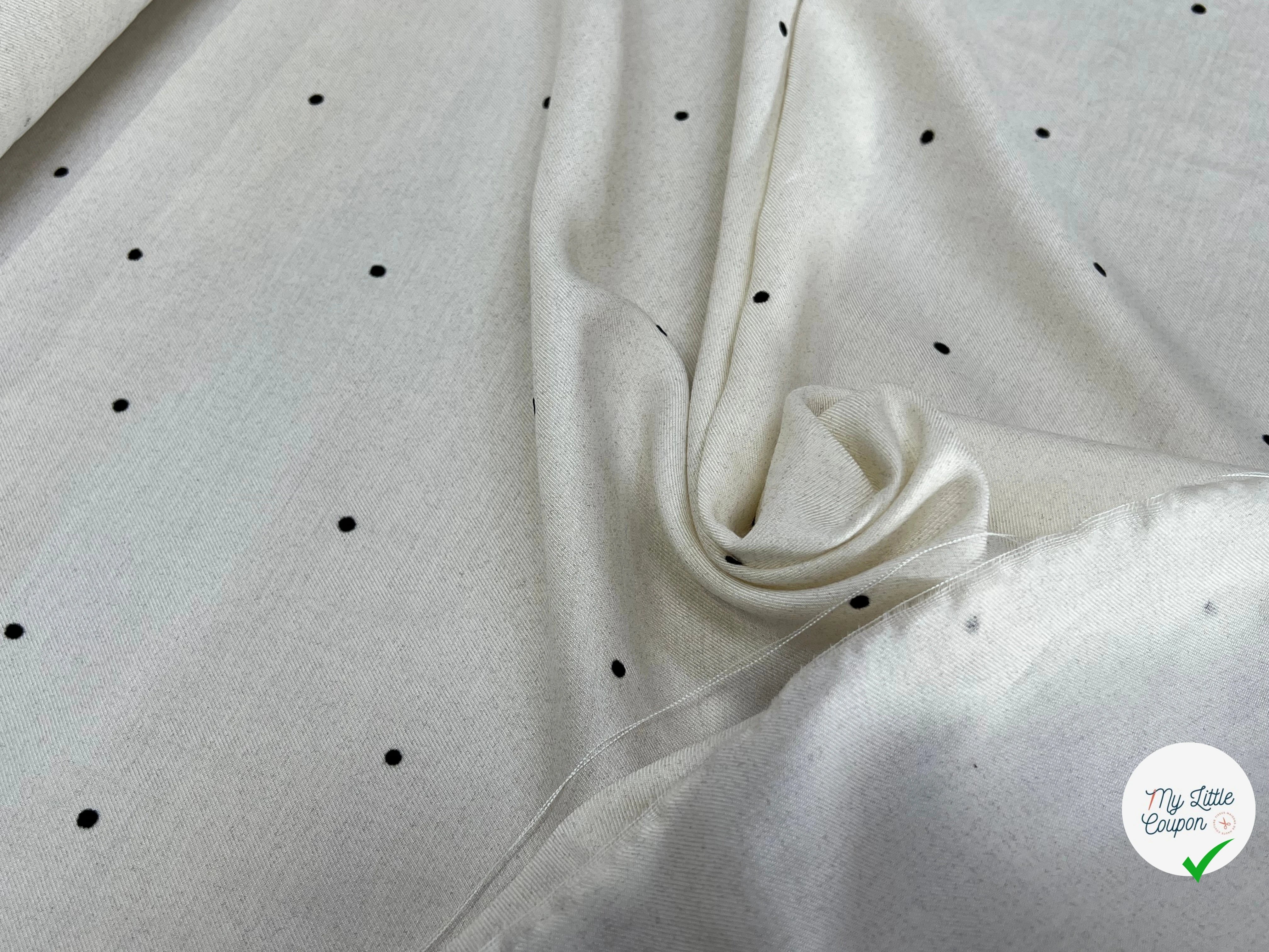 SERGÉ VISCOSE DUVETEUSE BLANC CASSÉ FLUIDE POIS NOIR - My Little Coupon
