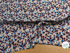 TISSU 100% VISCOSE FOND CAFÉ AU LAIT IMPRIMÉ BASE DE FLEURS - My Little Coupon