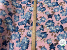 TISSU 100% VISCOSE IMPRIMÉ GROSSES BASES DE FLEURS FOND ROSE - My Little Coupon