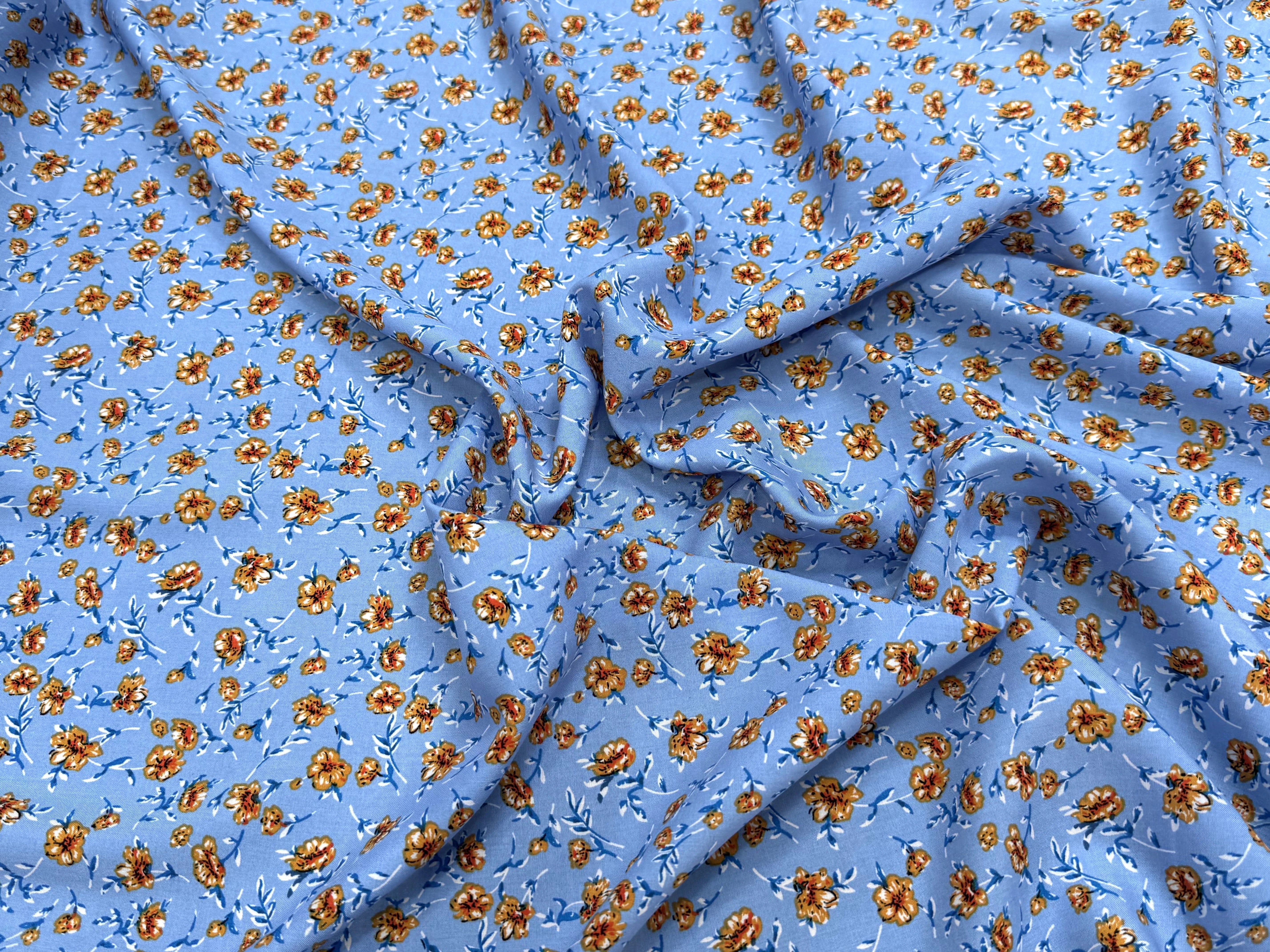 TISSU 100% VISCOSE IMPRIMÉ MINI FLEURS FOND BLEU CIEL - My Little Coupon