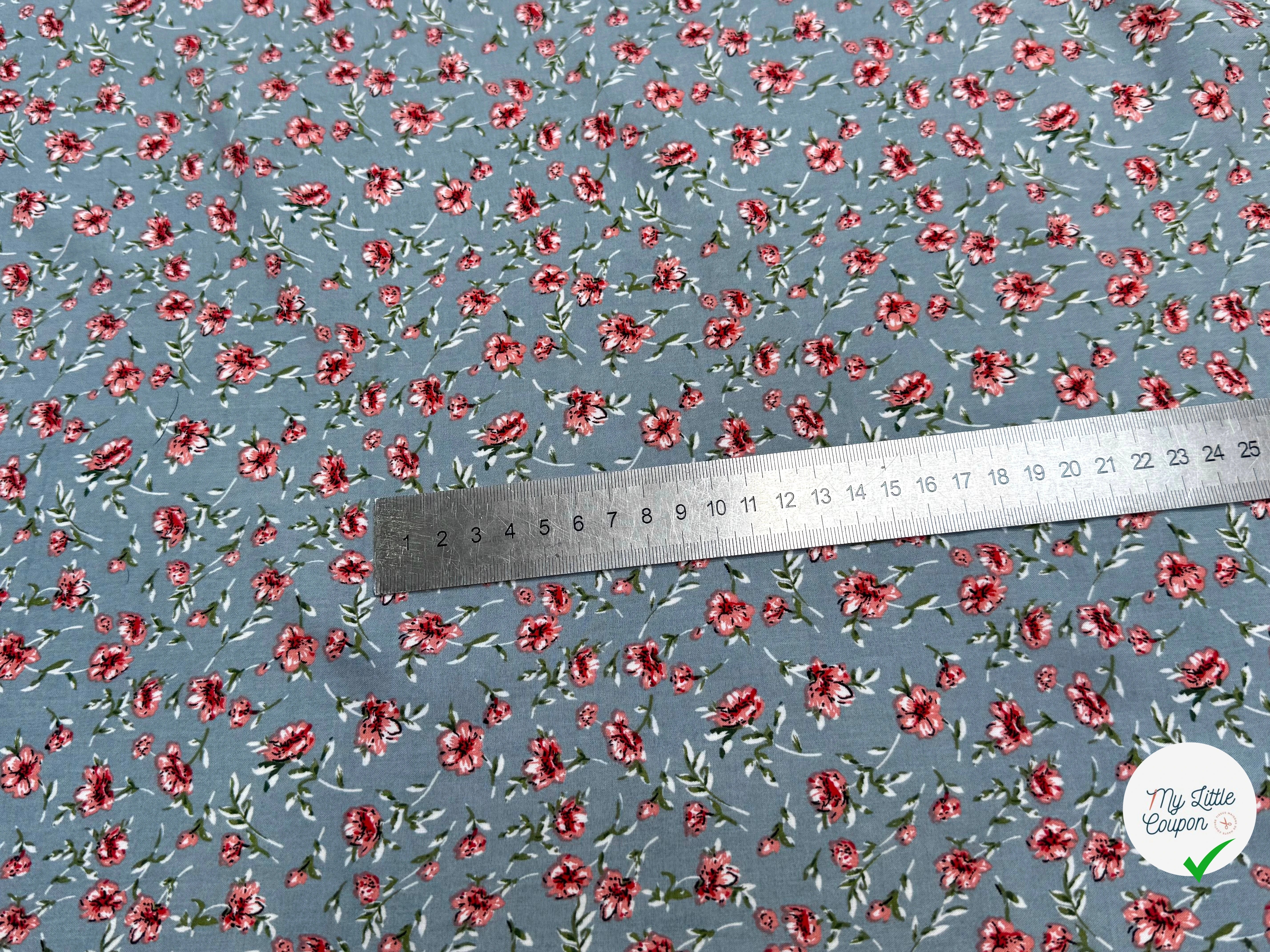 TISSU 100% VISCOSE IMPRIMÉ MINI FLEURS FOND GRIS - My Little Coupon