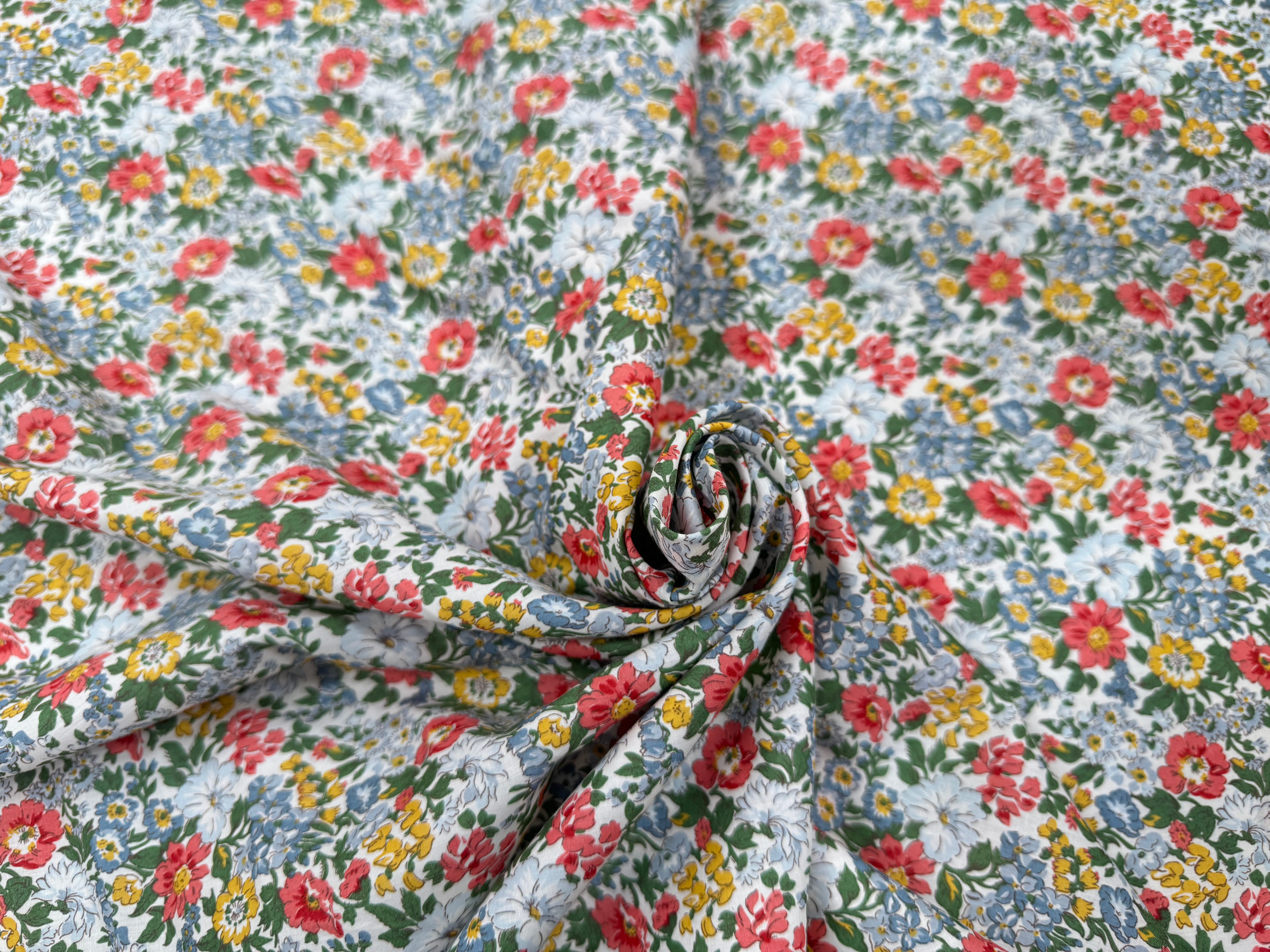 TISSU BATISTE DE COTON PRESTIGIEUSE LONDON - My Little Coupon