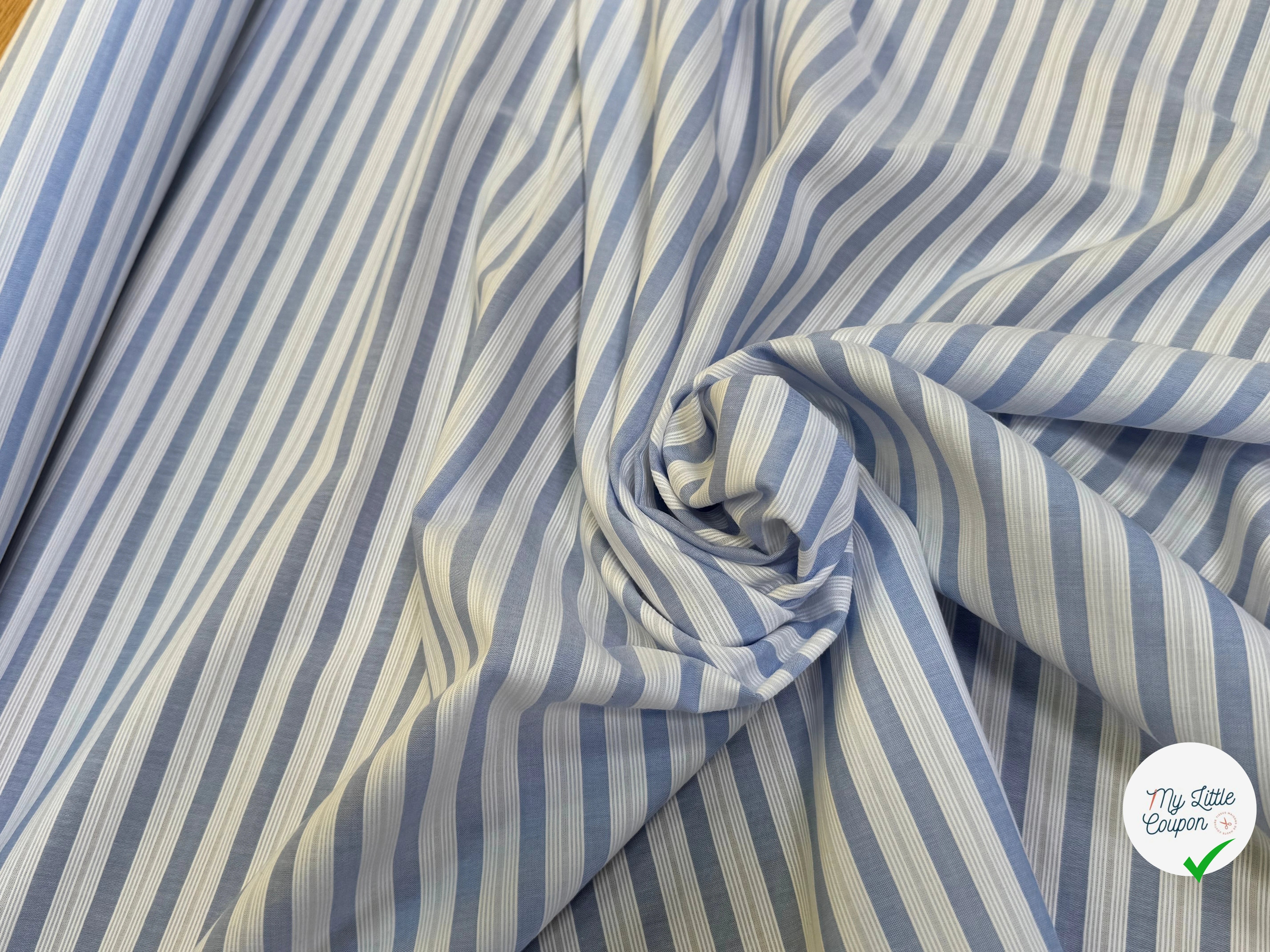 TISSU CHEMISE 100% COTON ORGANIC À RAYURES WHITE & SKY BLUE - My Little Coupon