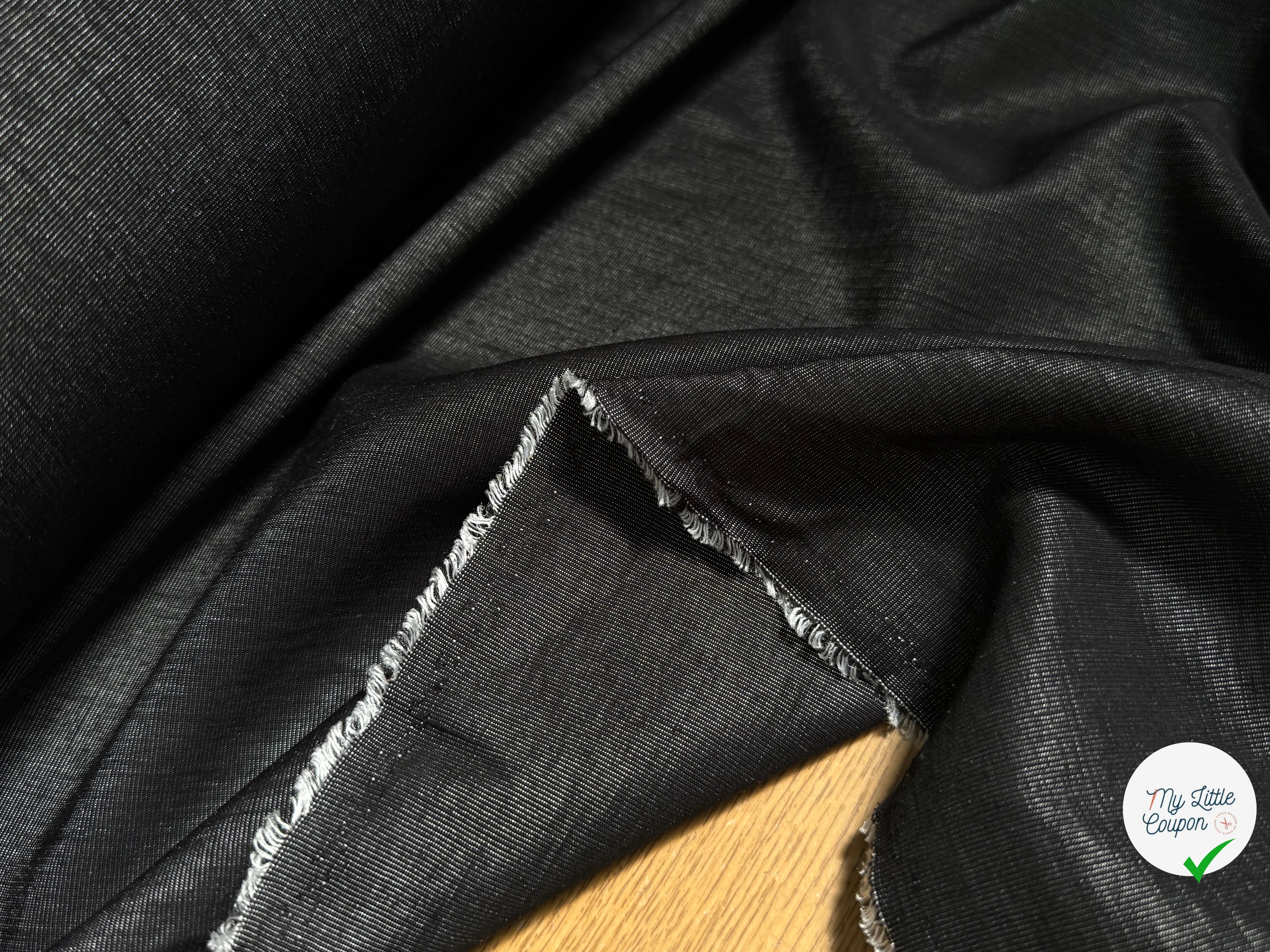 TISSU COTON ÉFFET DENIM LÉGÈREMENT SATINÉ 70% COTON - My Little Coupon