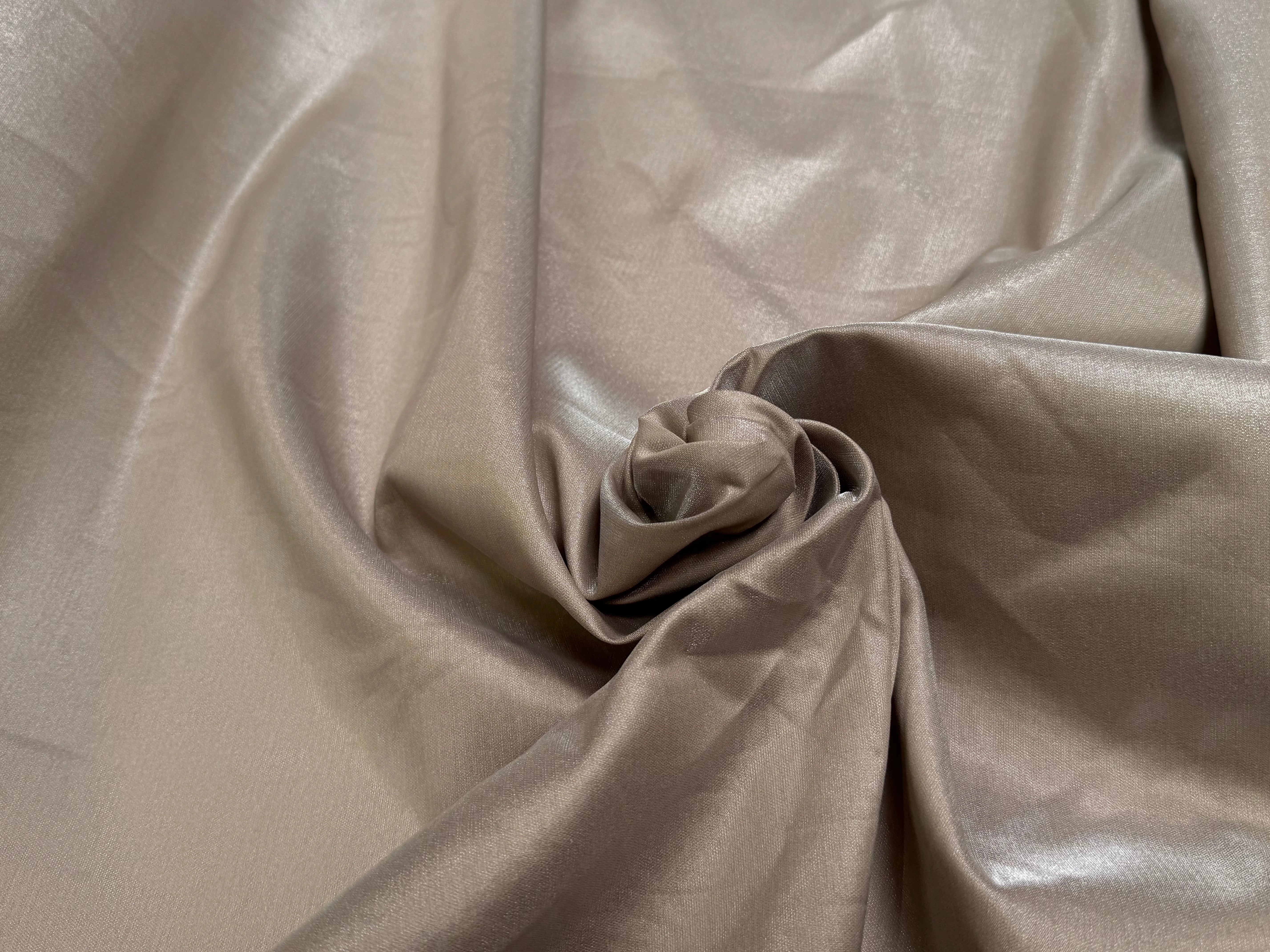 TISSU COTON LAMÉ BEIGE SABLE 71% COTON - My Little Coupon