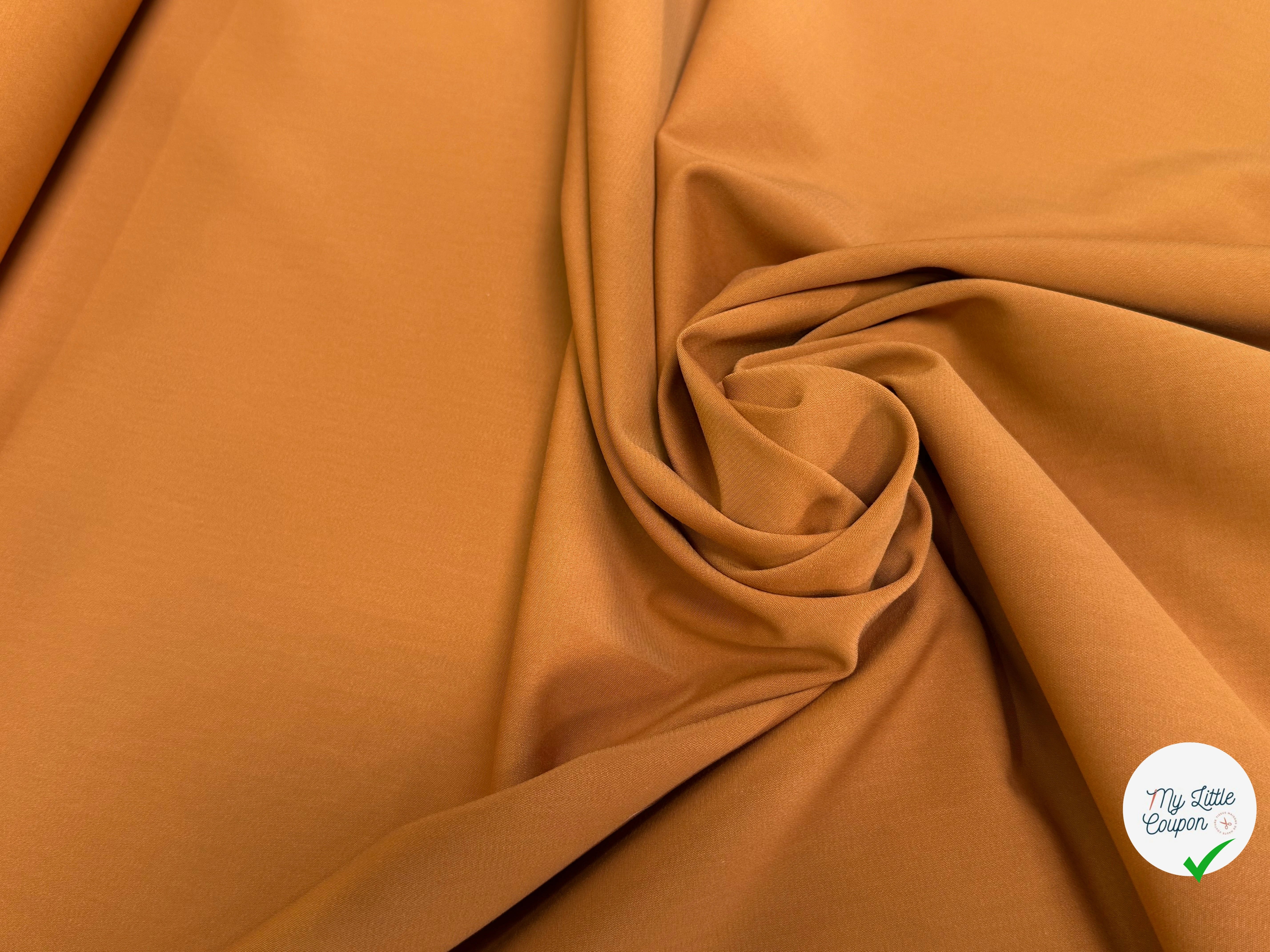 TISSU COTON POLYAMIDE ULTRA STRETCH ASPECT PEACHSKIN CARAMEL 61% COTON - My Little Coupon