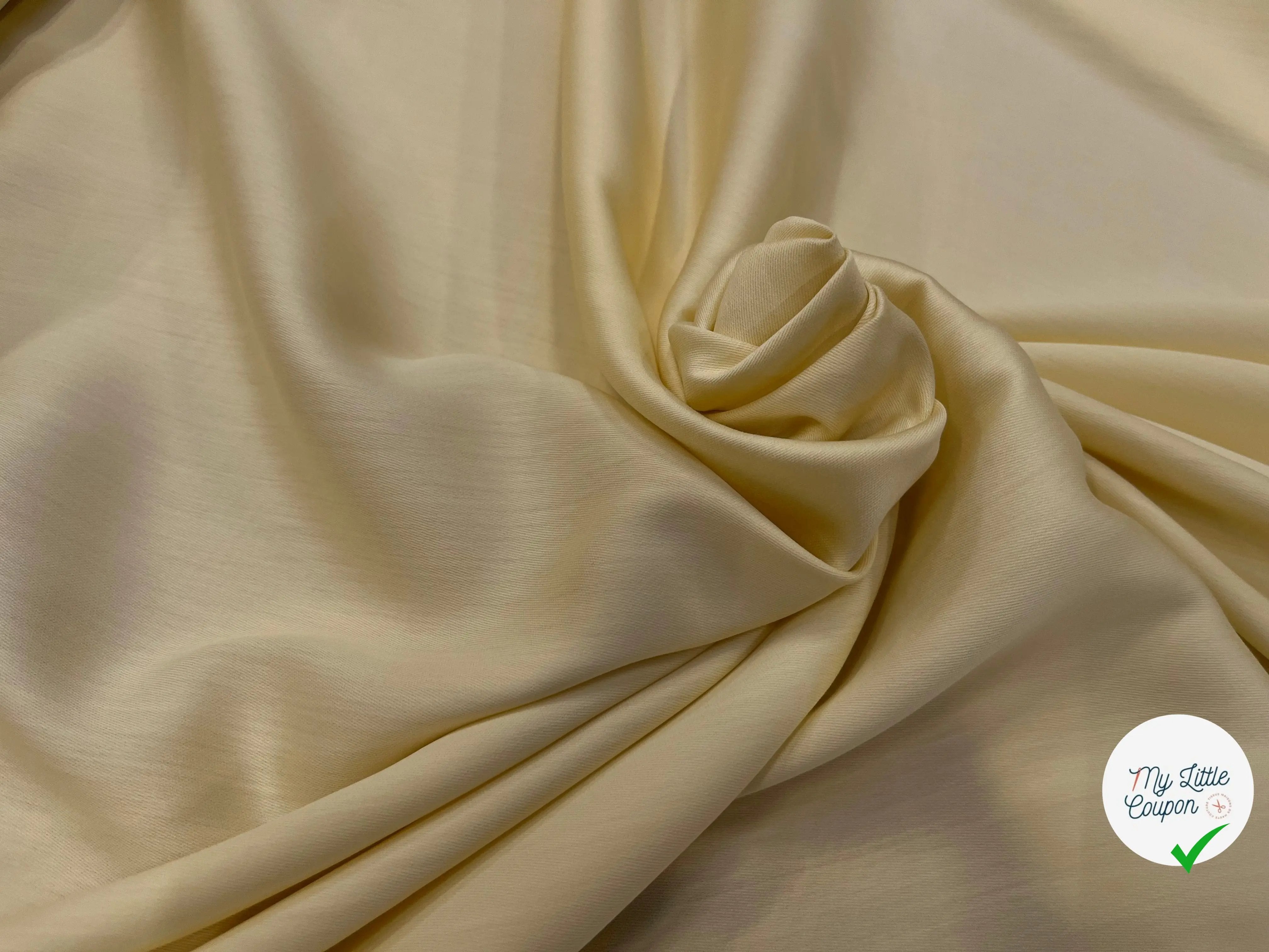 TISSU COTON SATINÉ JAUNE BÉBÉ 27% SOIE - My Little Coupon