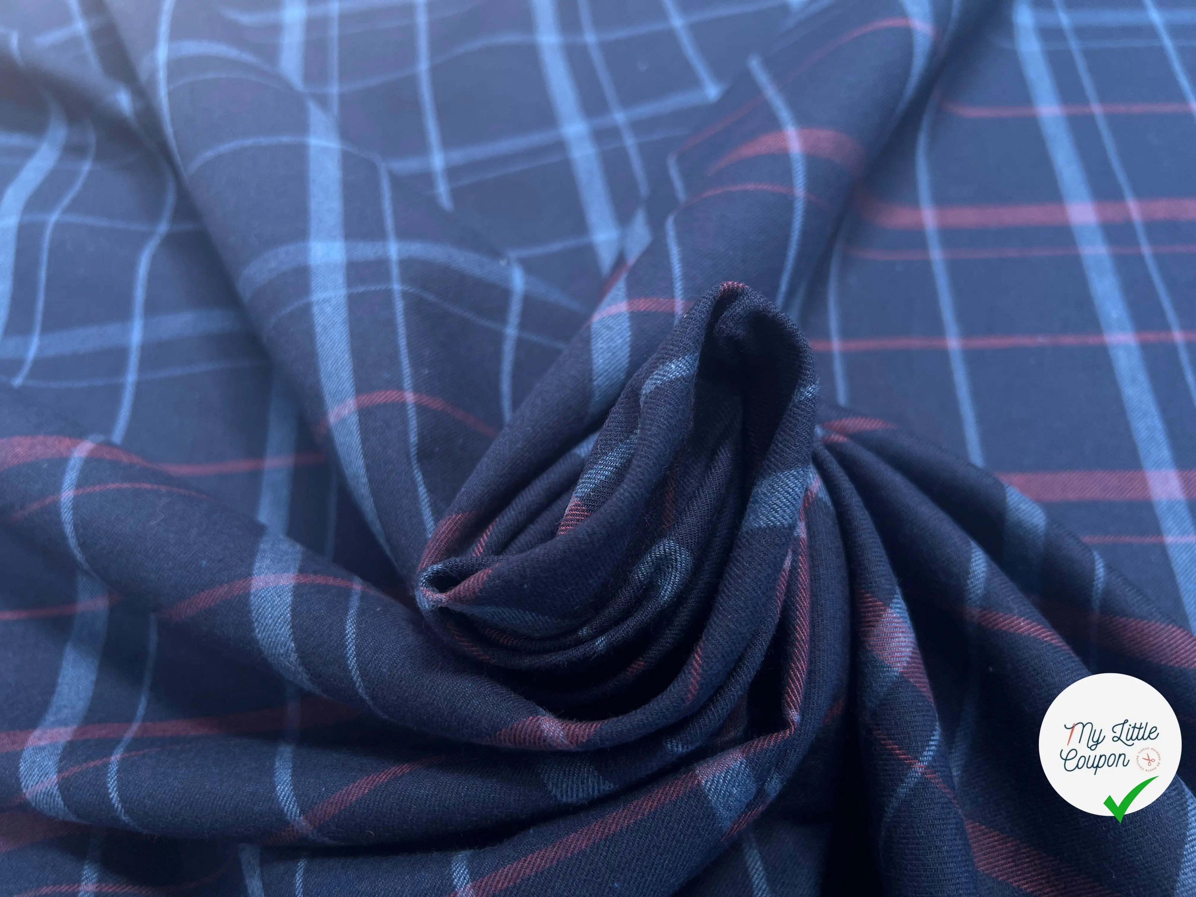 TISSU COTON TRAPPEUR A GRANDS CARREAUX BICOLORE BLEU NAVY ET ROUGE - My Little Coupon