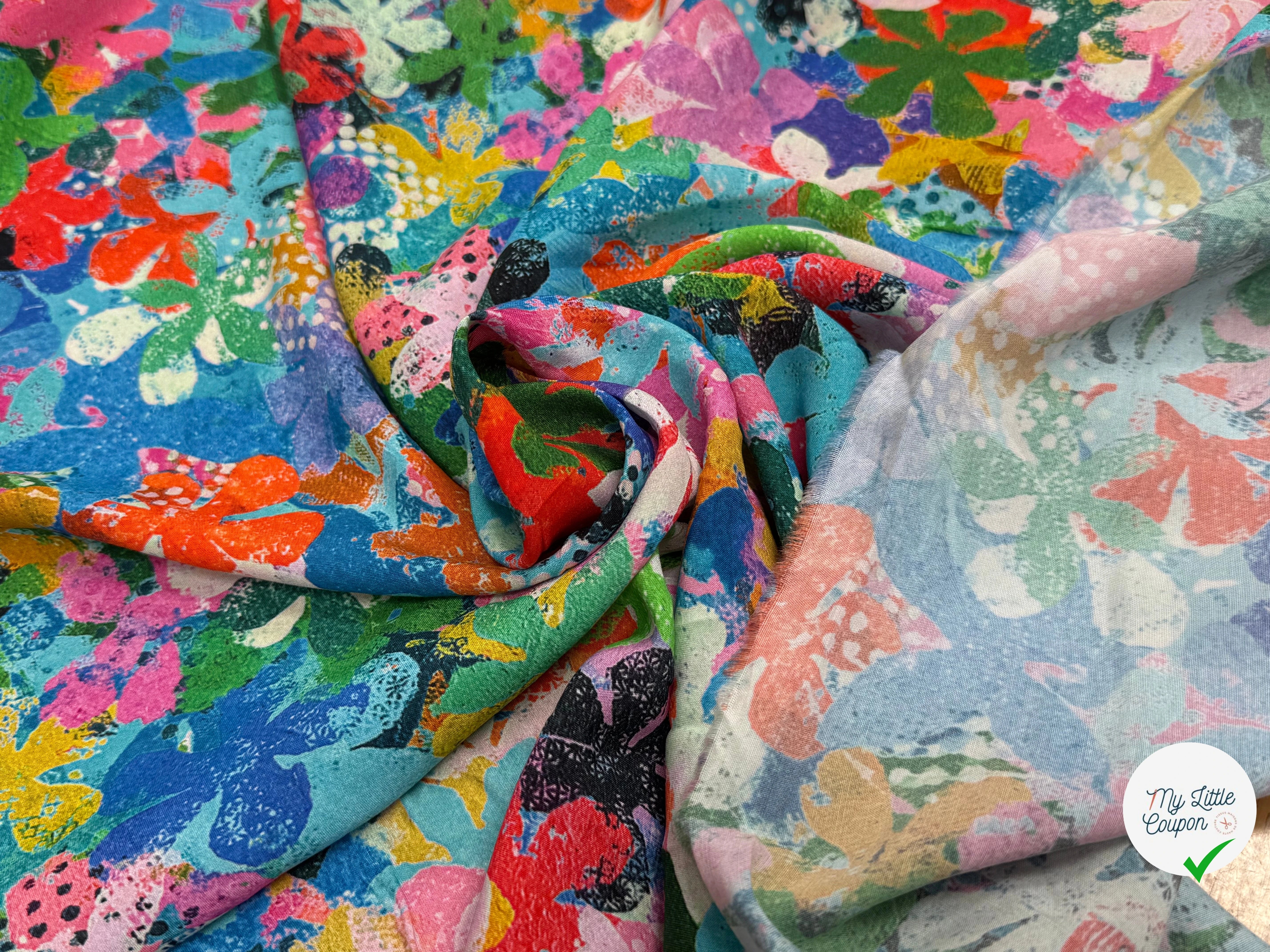 TISSU CRÊPE DE VISCOSE IMPRIMÉ FLORAL MULTICOLORE FANTASY POP - My Little Coupon