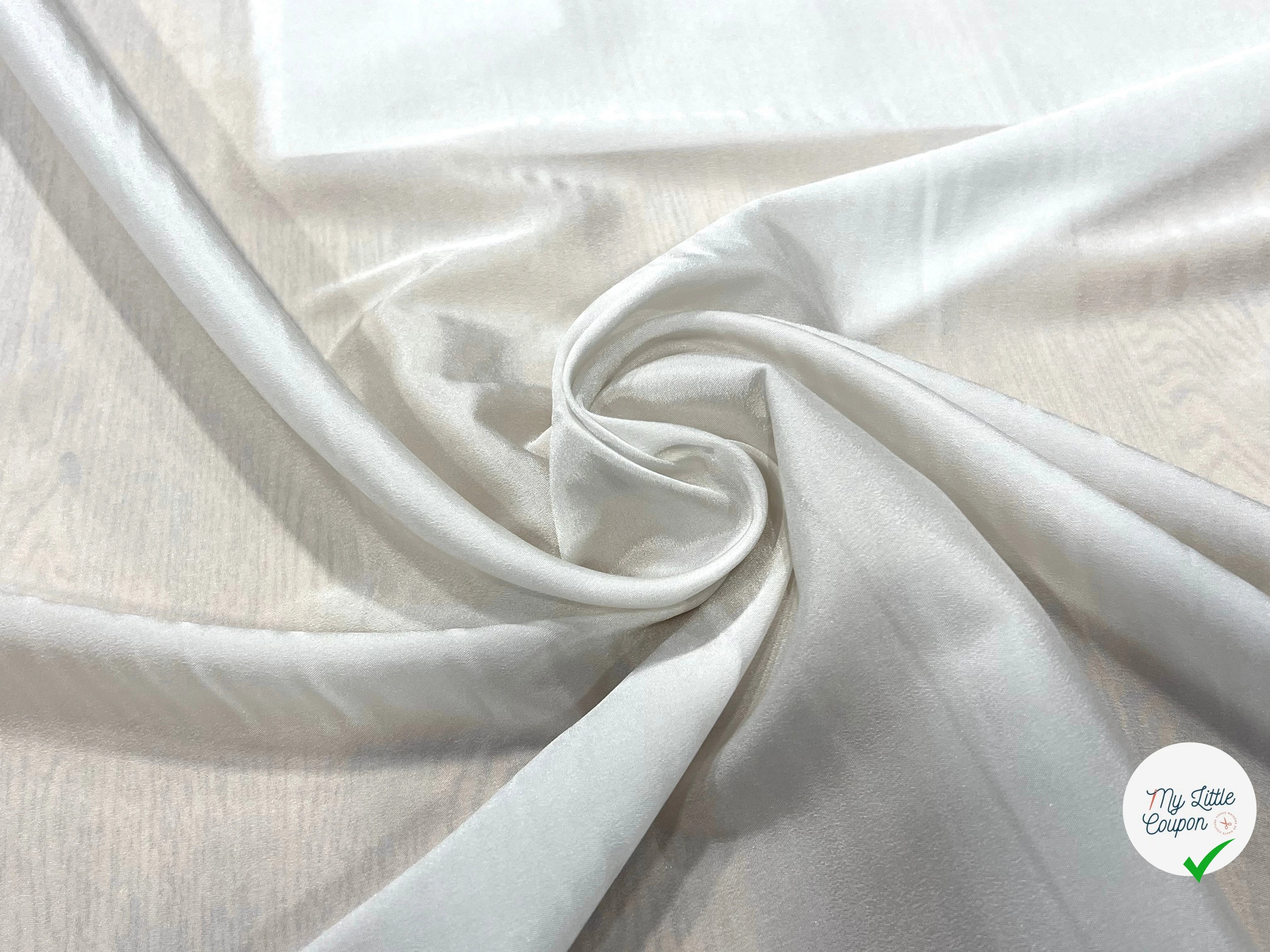 TISSU CREPE LÉGÈREMENT SATINÉ FLUIDE BLANC CASSÉ - My Little Coupon