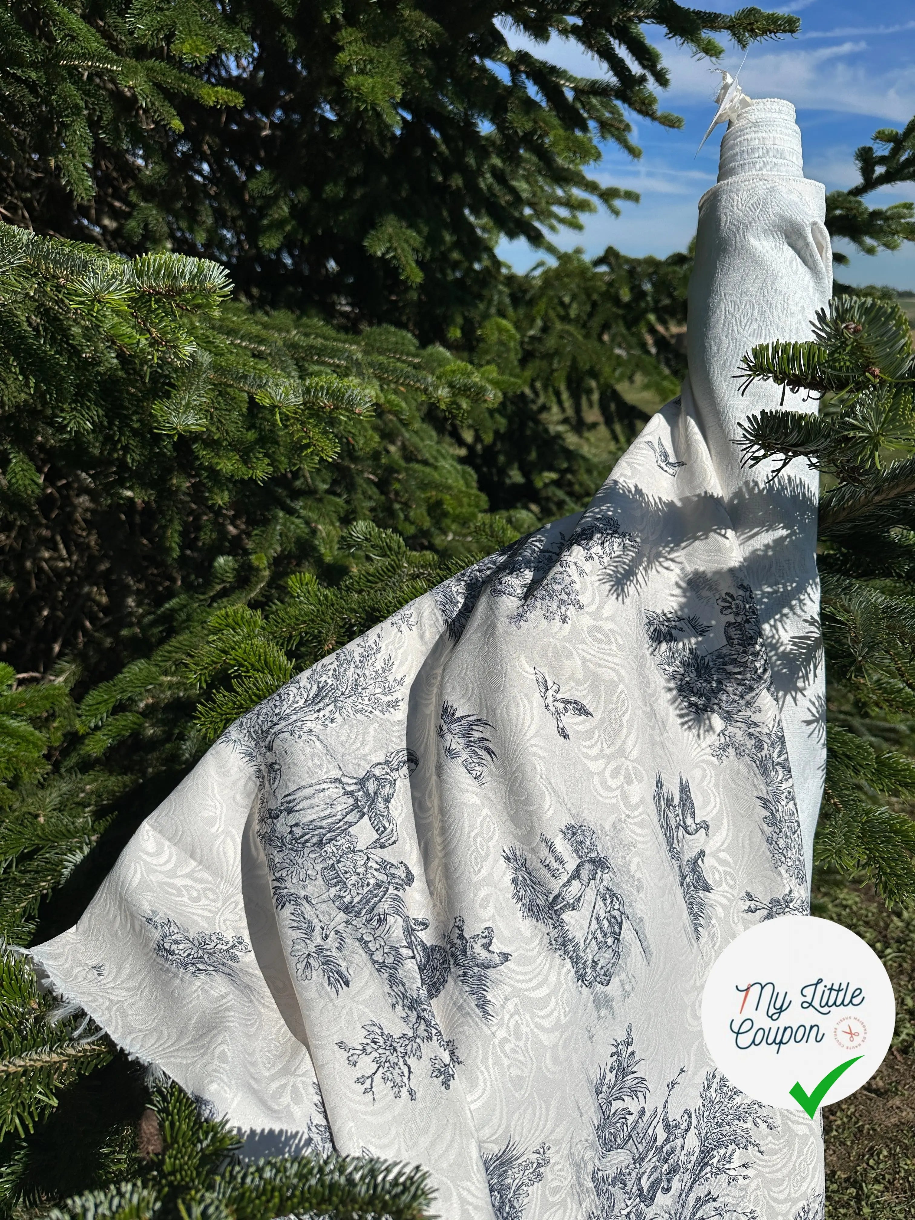 TISSU DAMASSÉ BLANC FLORILÈGE TOILE DE JOUY NOIR MSO