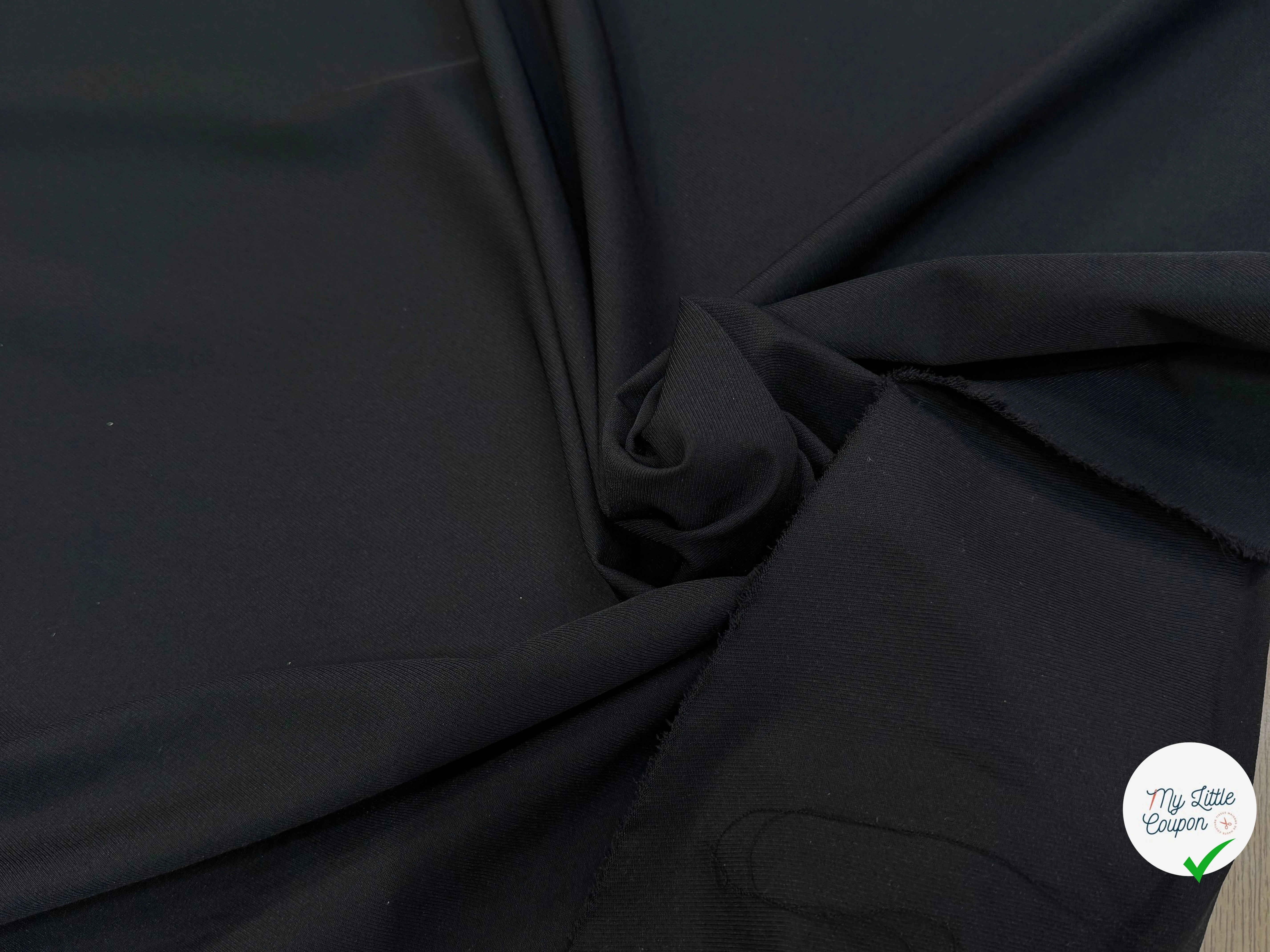 TISSU FINEMENT SERGÉ NYLON-POLYAMIDE ULTRA STRETCH NOIR - My Little Coupon