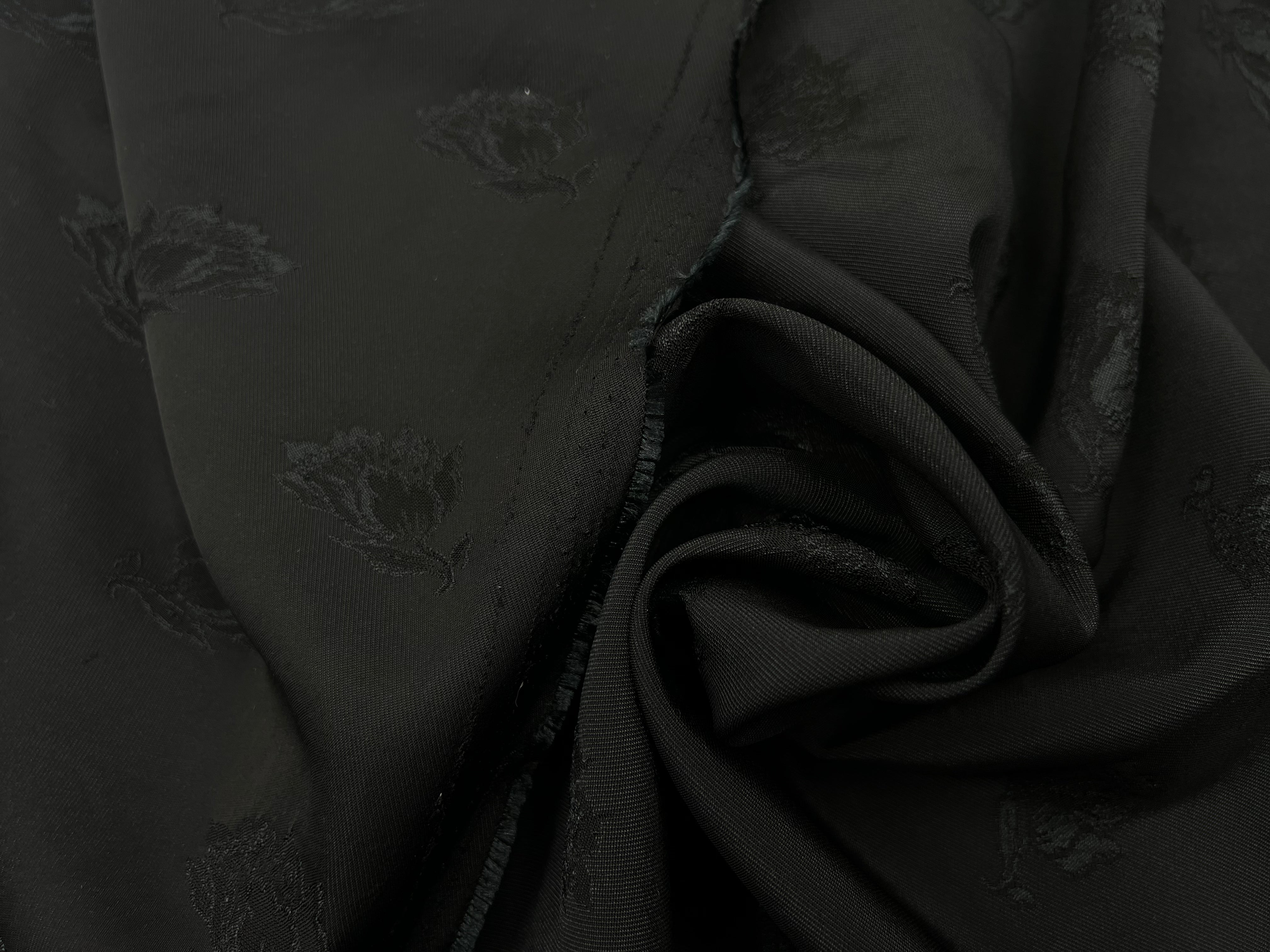 TISSU JACQUARD NOIR FLEUR TON SUR TON MSO