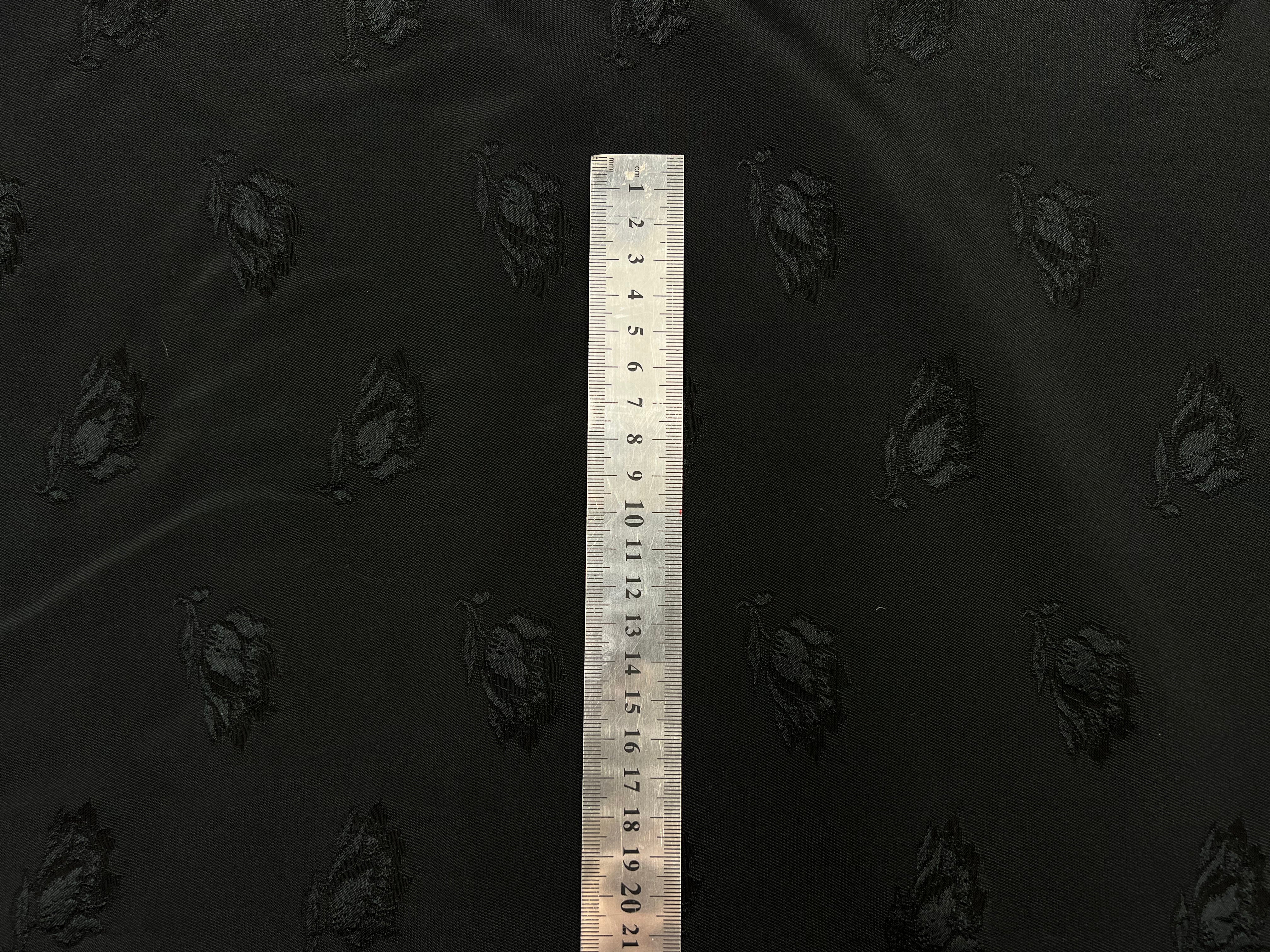 TISSU JACQUARD NOIR FLEUR TON SUR TON MSO