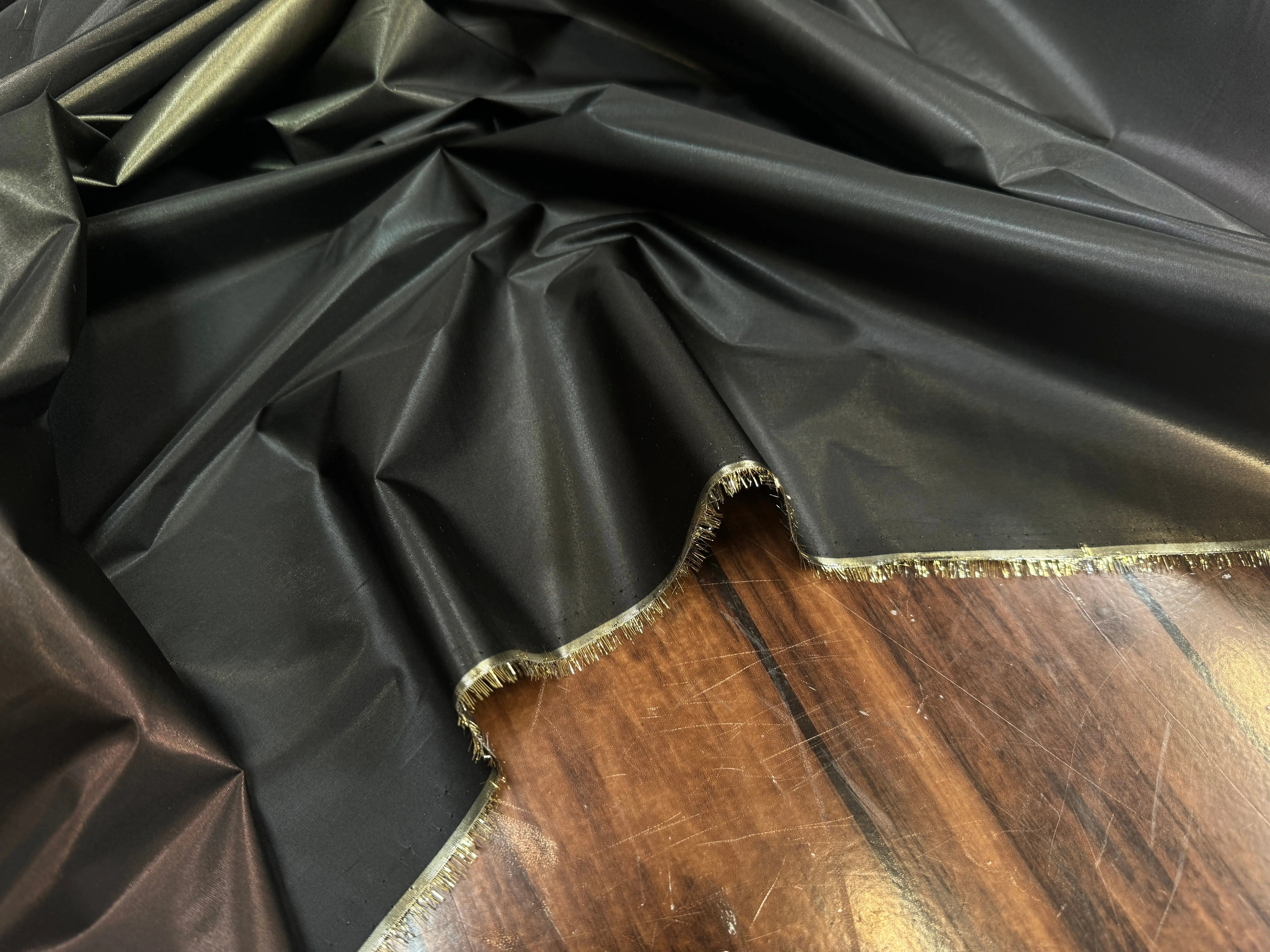 TISSU LAMÉ POLYESTER - My Little Coupon