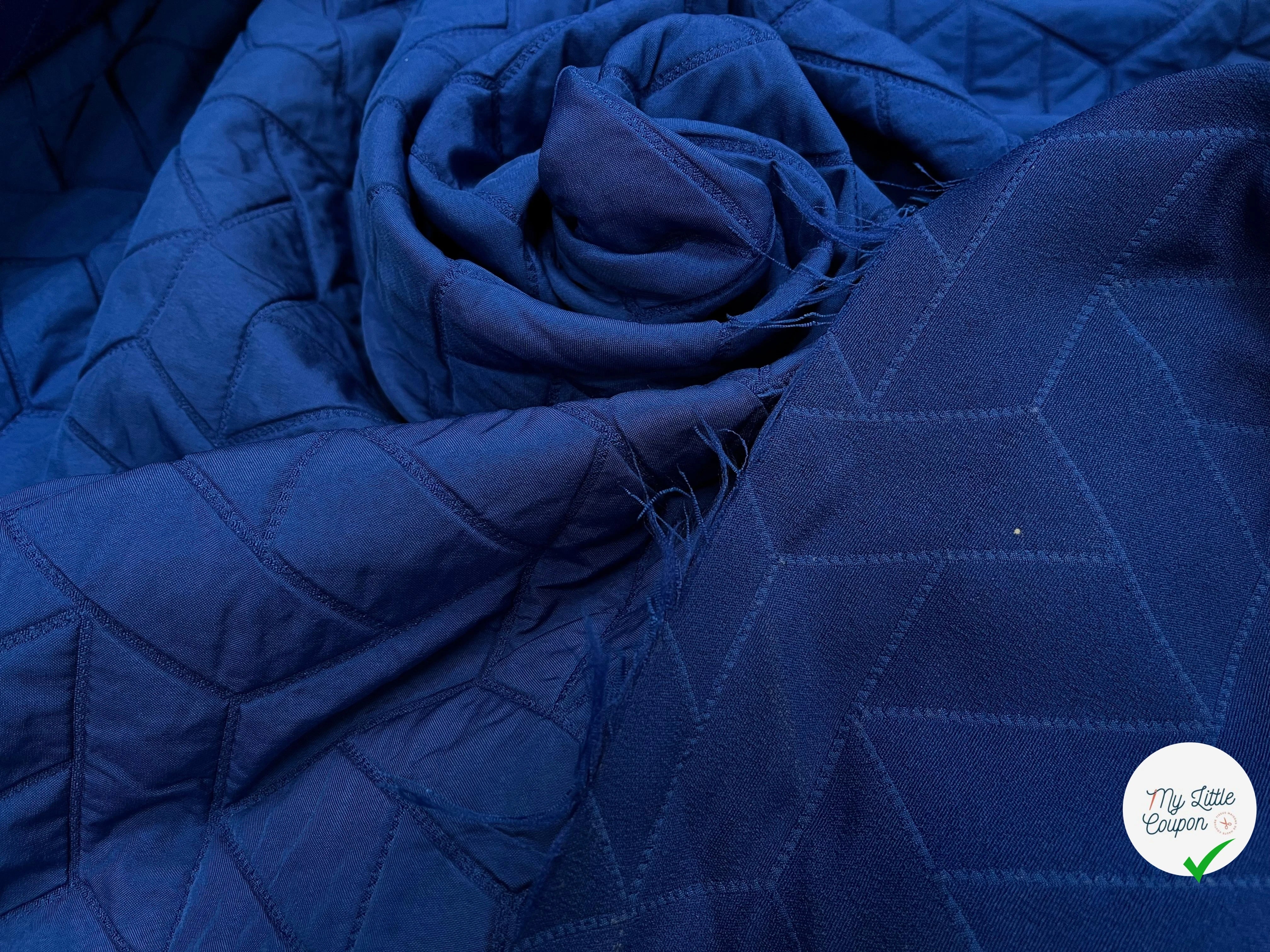 TISSU MATELASSÉ BLEU MOTIF RECTANGLE ENVERS DOUX - My Little Coupon