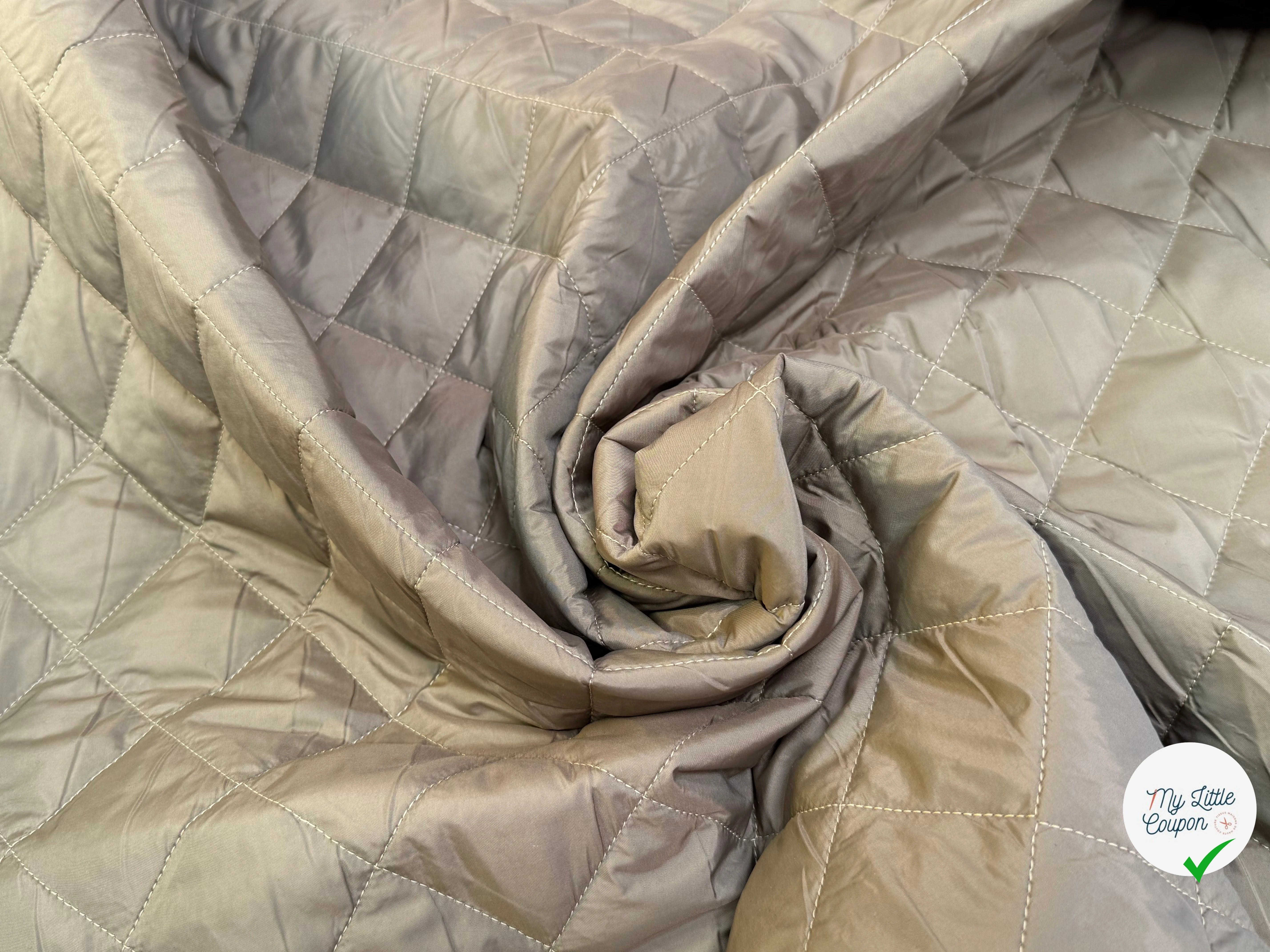 TISSU MATELASSÉ DEUX FACE DOUDOUNE GREIGE & STONE LOSANGE - My Little Coupon