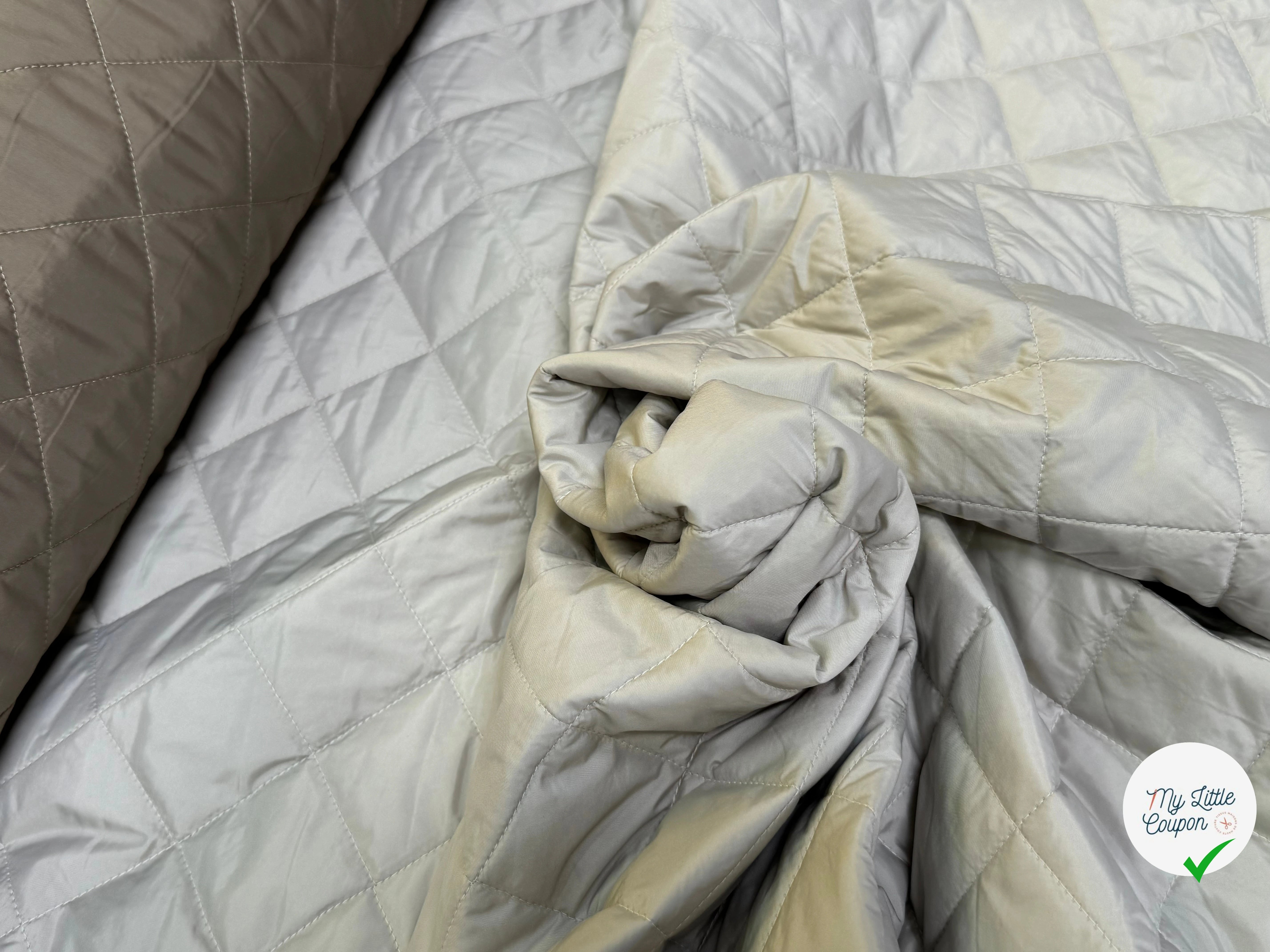 TISSU MATELASSÉ DEUX FACE DOUDOUNE GREIGE & STONE LOSANGE - My Little Coupon