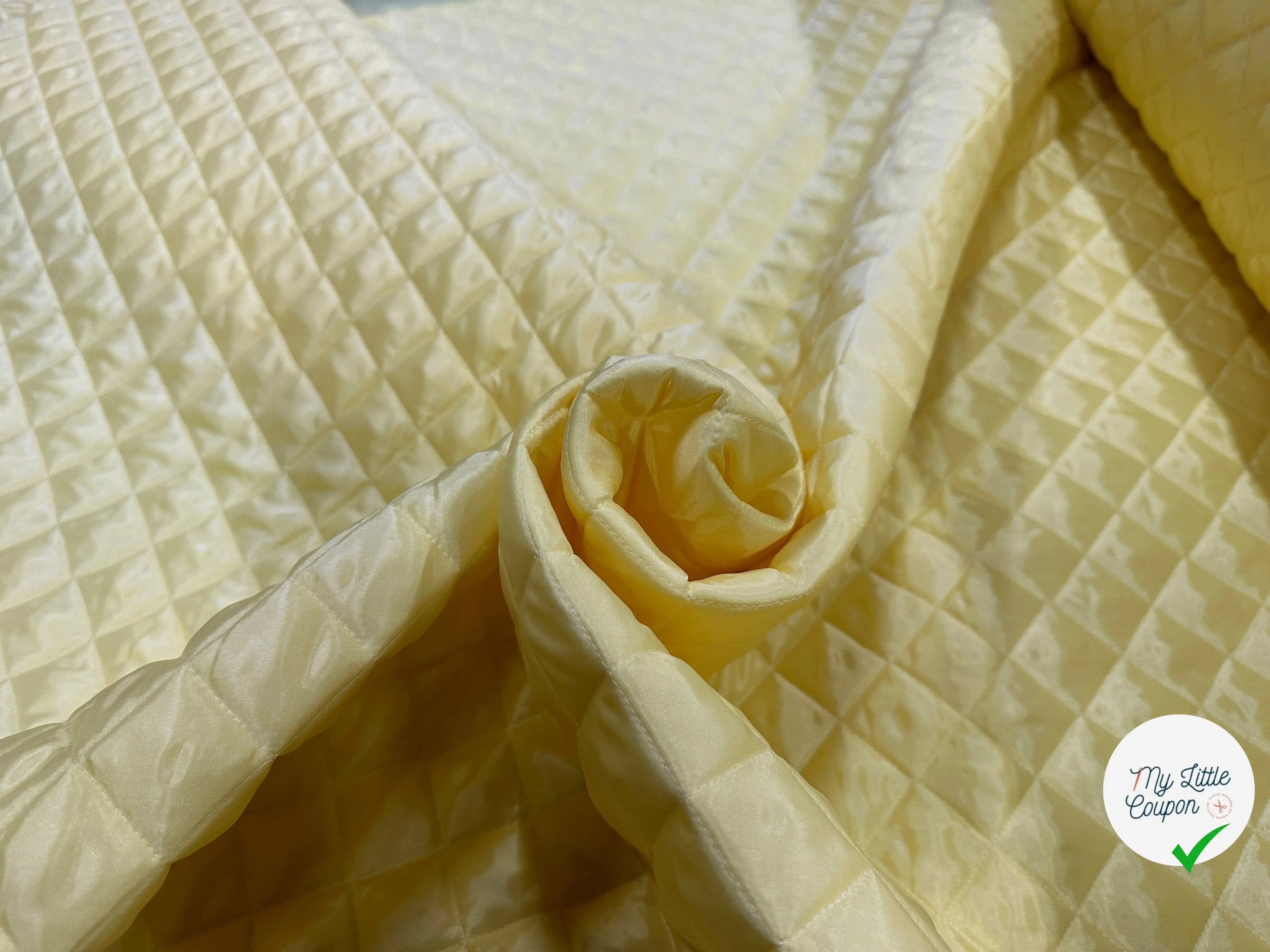 TISSU MATELASSÉ DOUDOUNE CHIC MATELASSAGE FRANÇAIS SIMPLE FACE MLC INTERN