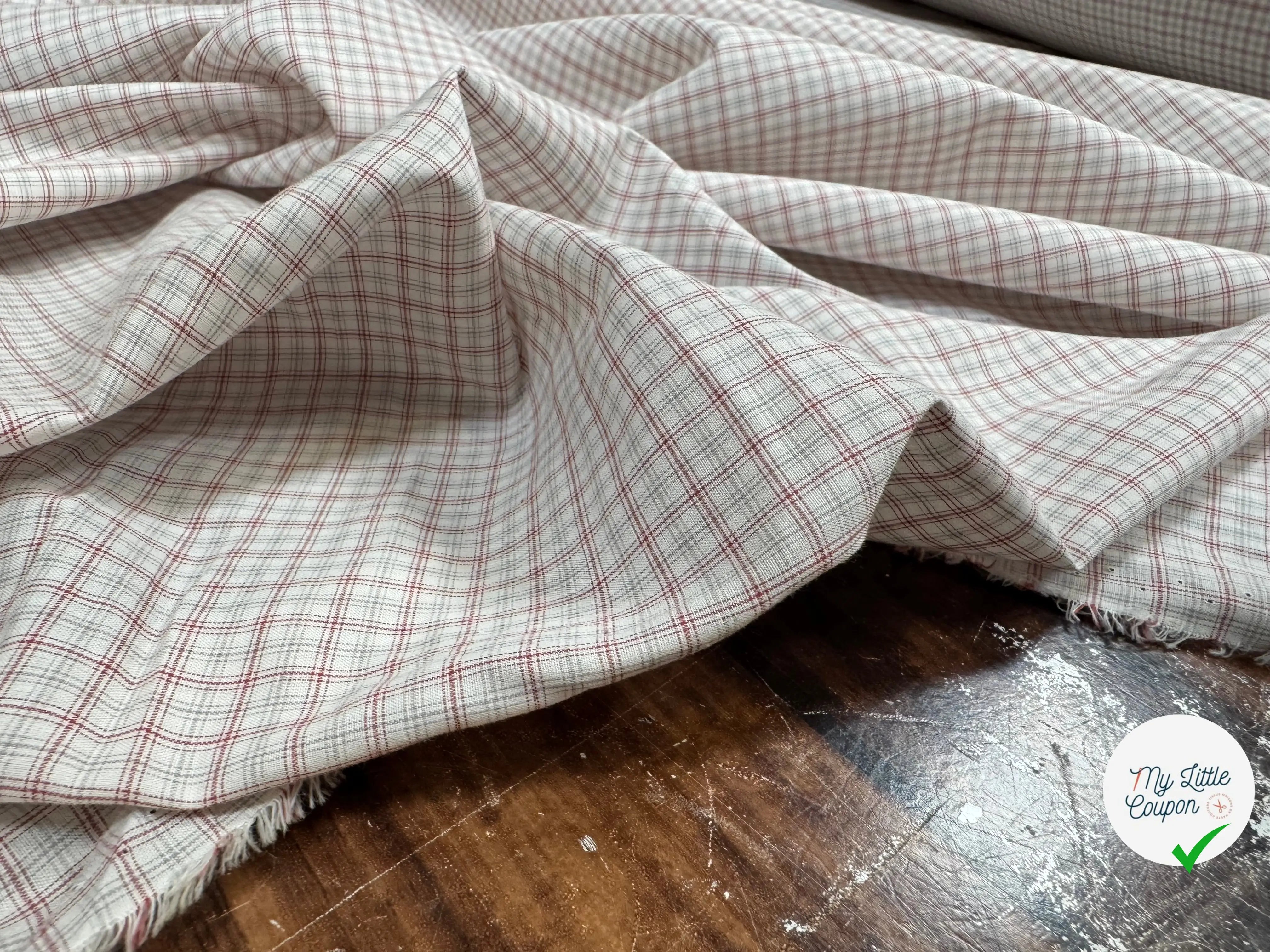 TISSU POPELINE CARREAUX ROUGE MOYEN - My Little Coupon