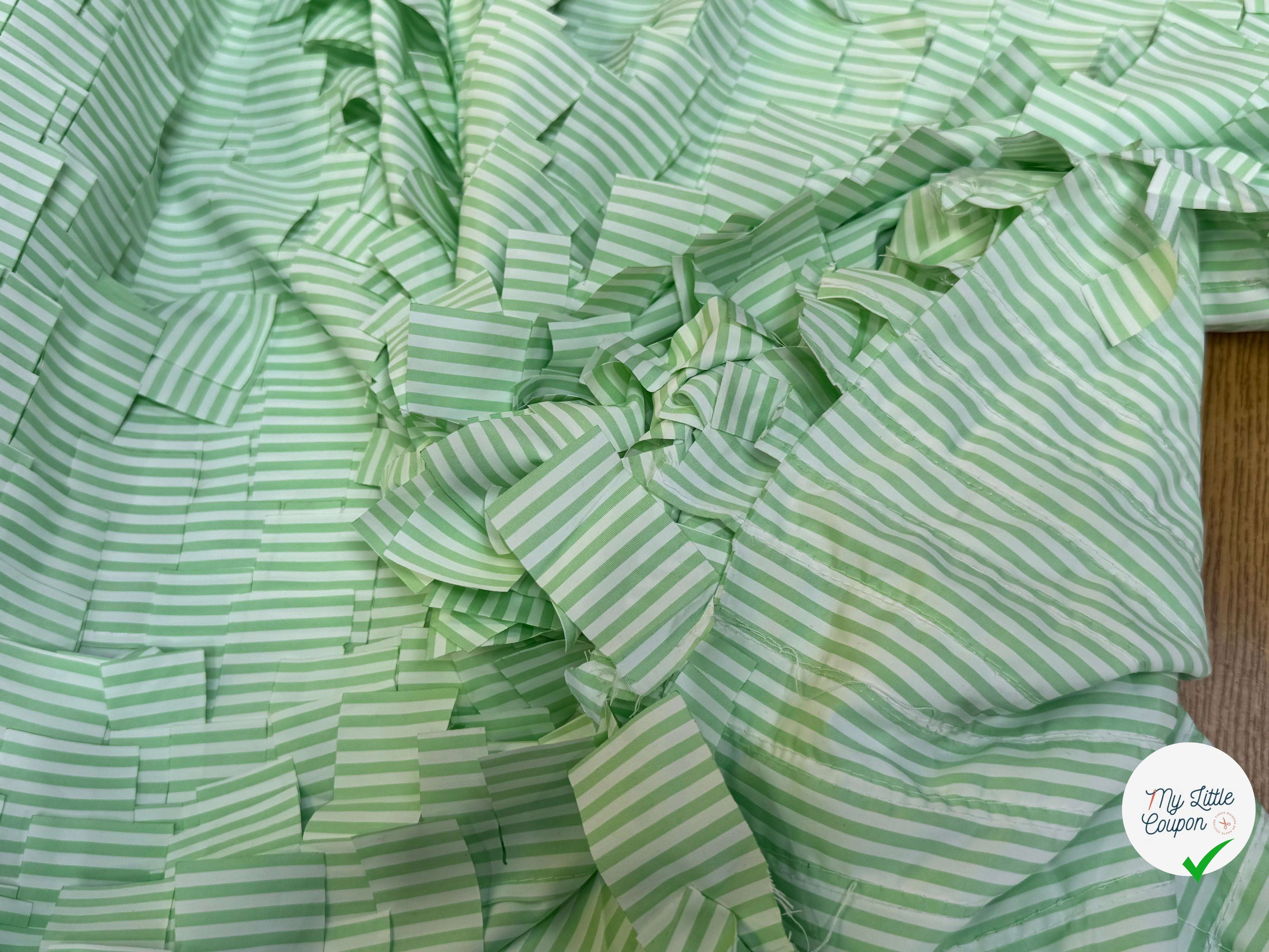 TISSU RAYURES FILS COUPÉS VERT VENITIAN TRÈS TRAVAILLÉ - My Little Coupon