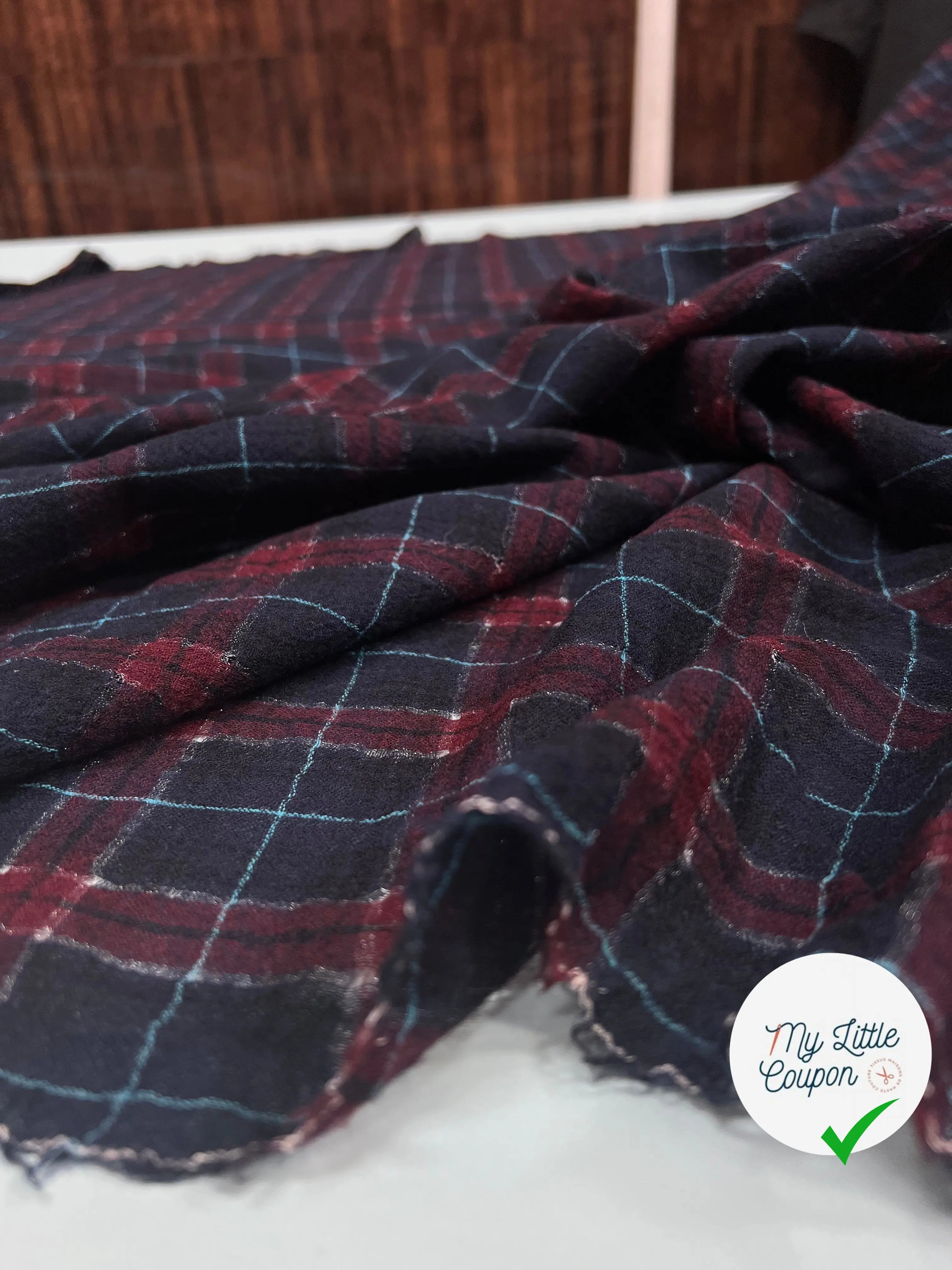 TISSU SURCHEMISE À CARREAUX 100% LAINE - My Little Coupon