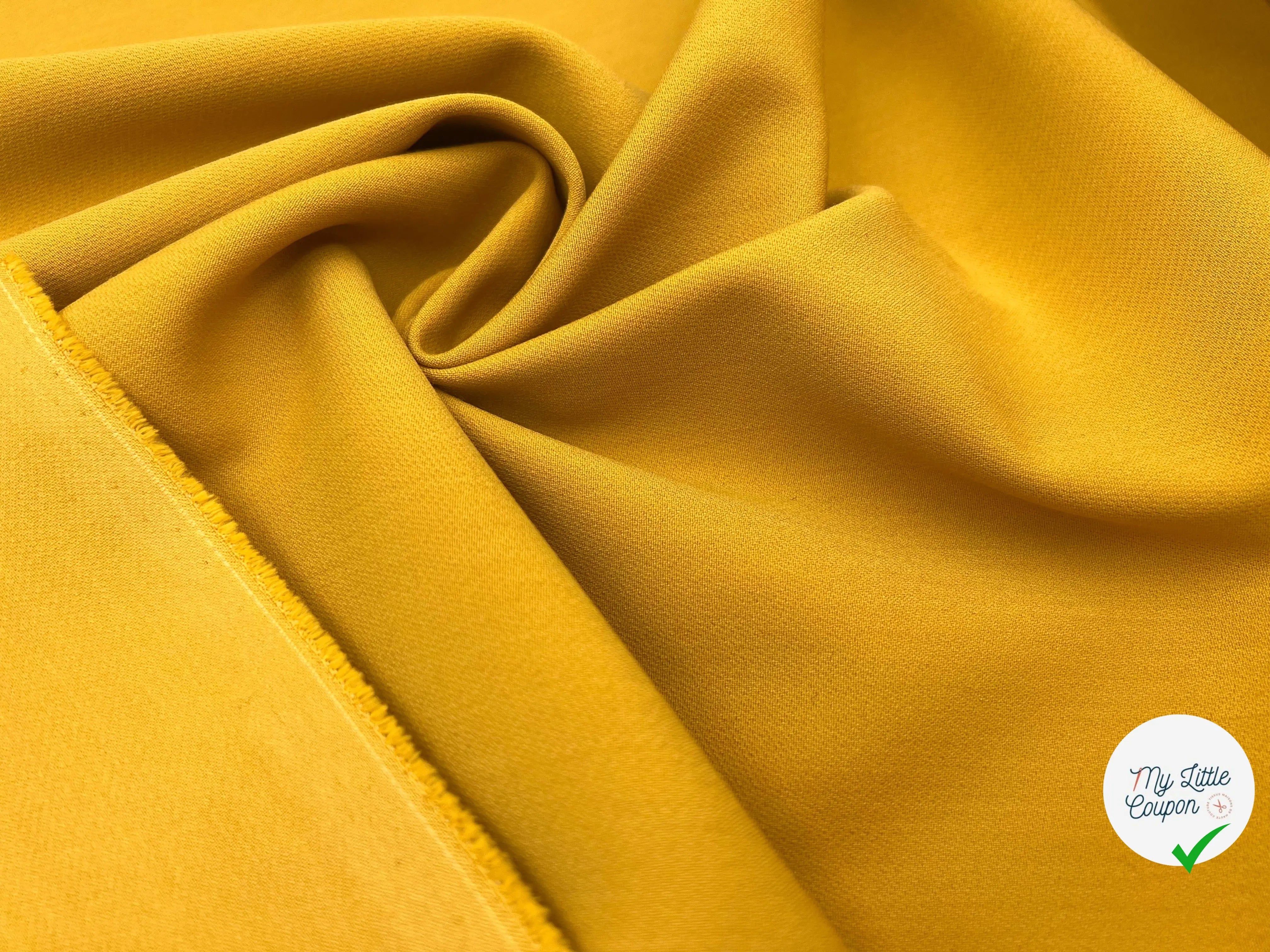 TISSU VISCOSE LAINE FINEMENT SERGÉ JAUNE OCRE - My Little Coupon