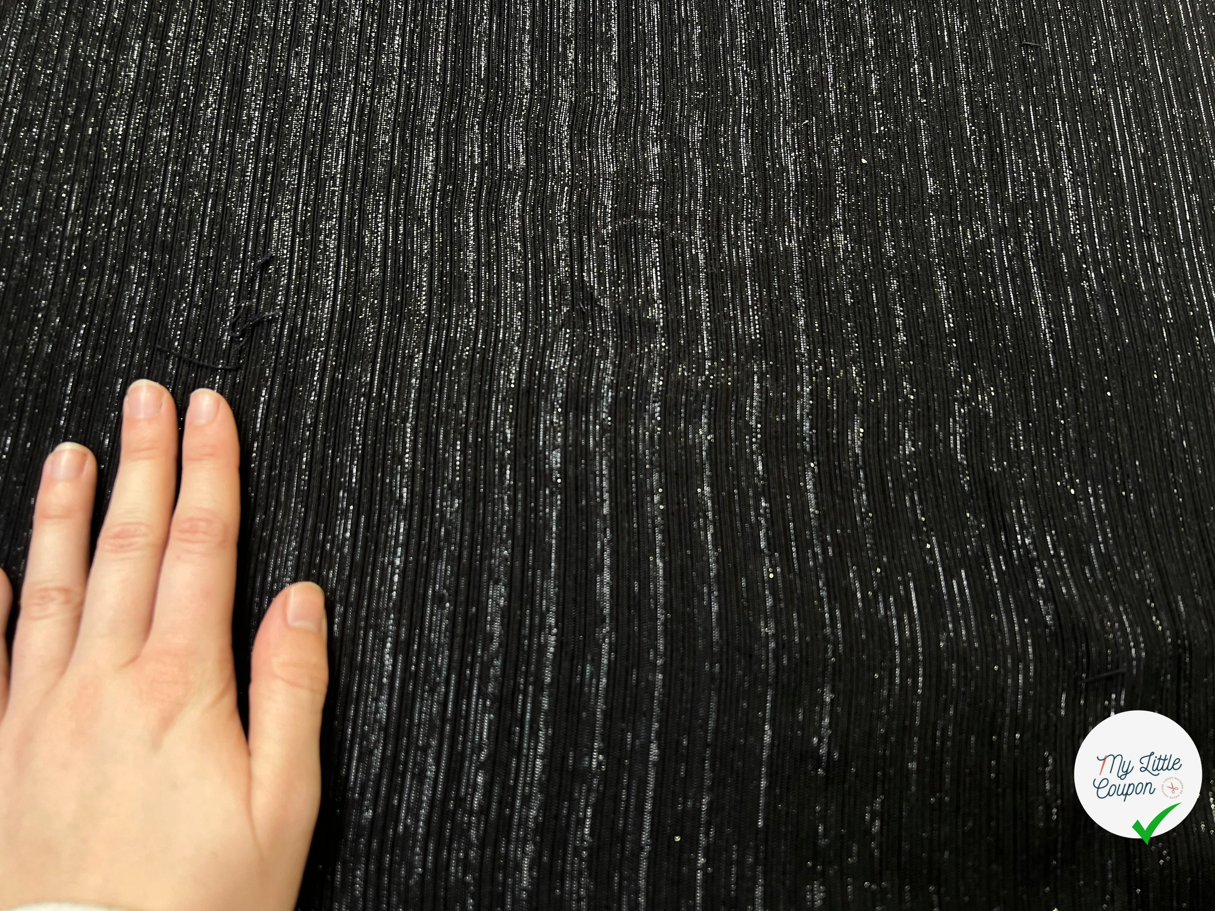 TOILE COTON LOURDE NOIR EFFET PLISSÉE BRILLANTE - My Little Coupon