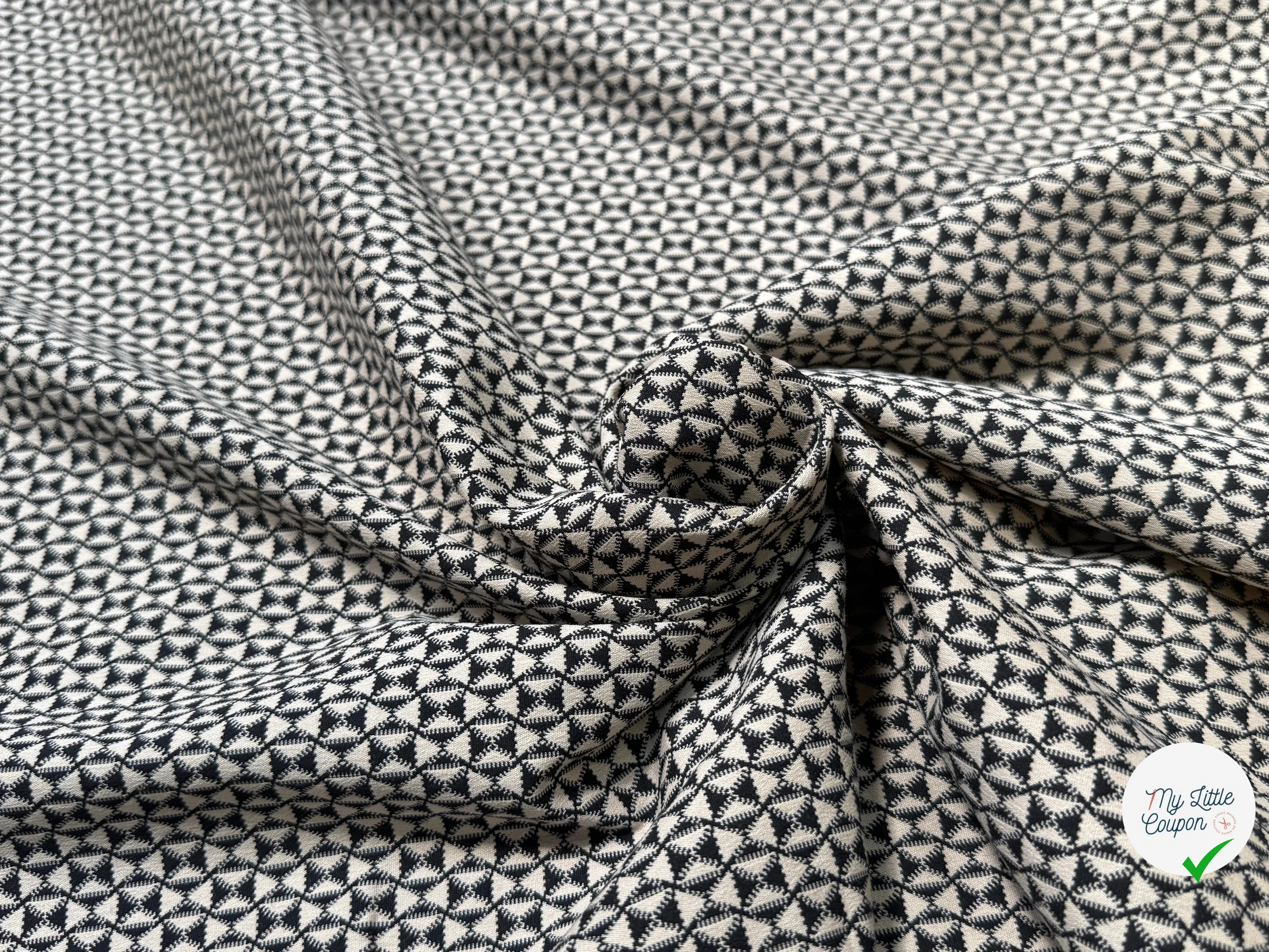 TOILE STRETCH GÉOMETRIQUE ITALIE CHIC - My Little Coupon