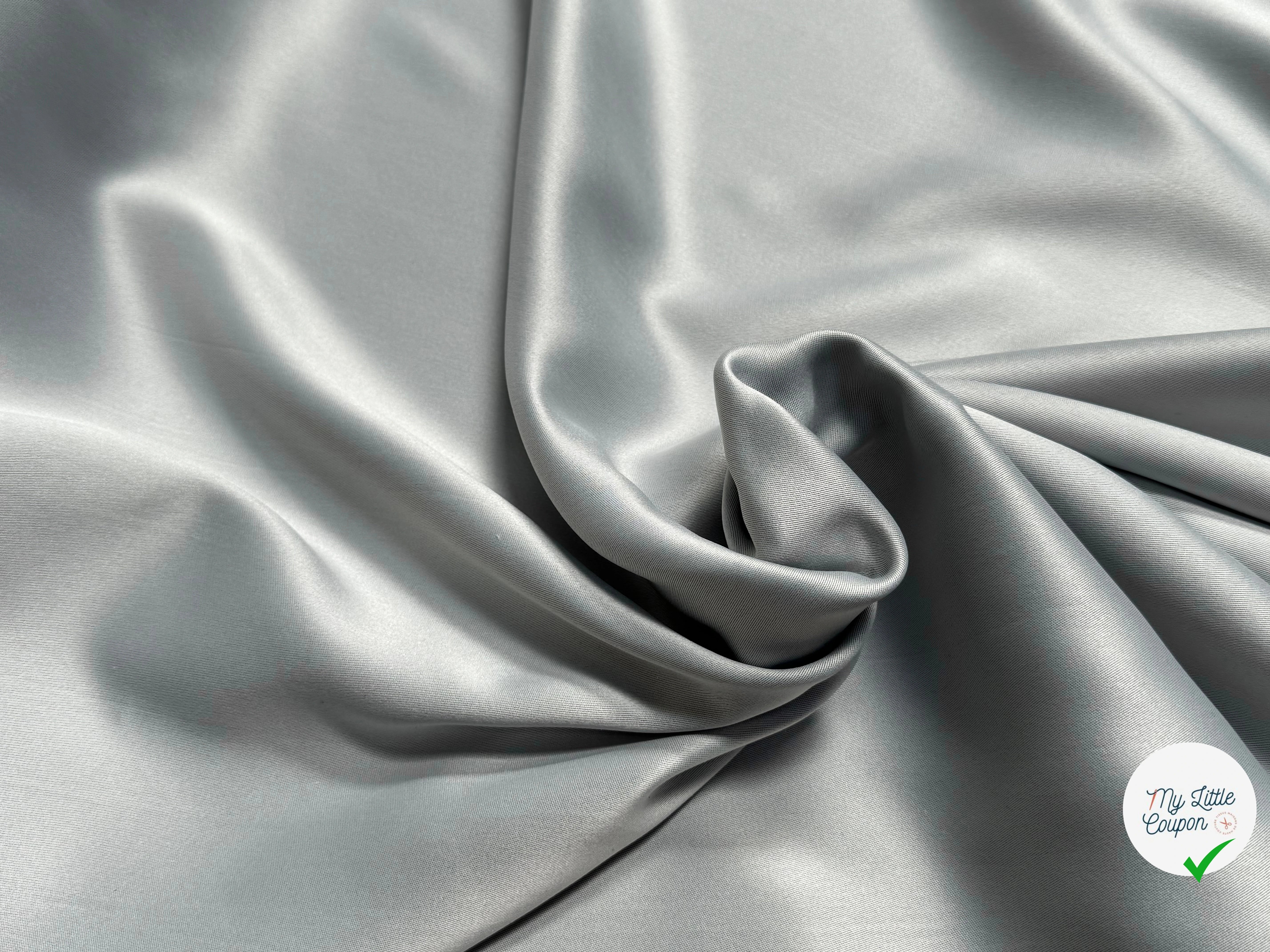 TOILE TECHNIQUE POLYAMIDE GRANDE LAIZE GRIS D'ACIER SOUPLE ASPECT PEACHSKIN - My Little Coupon