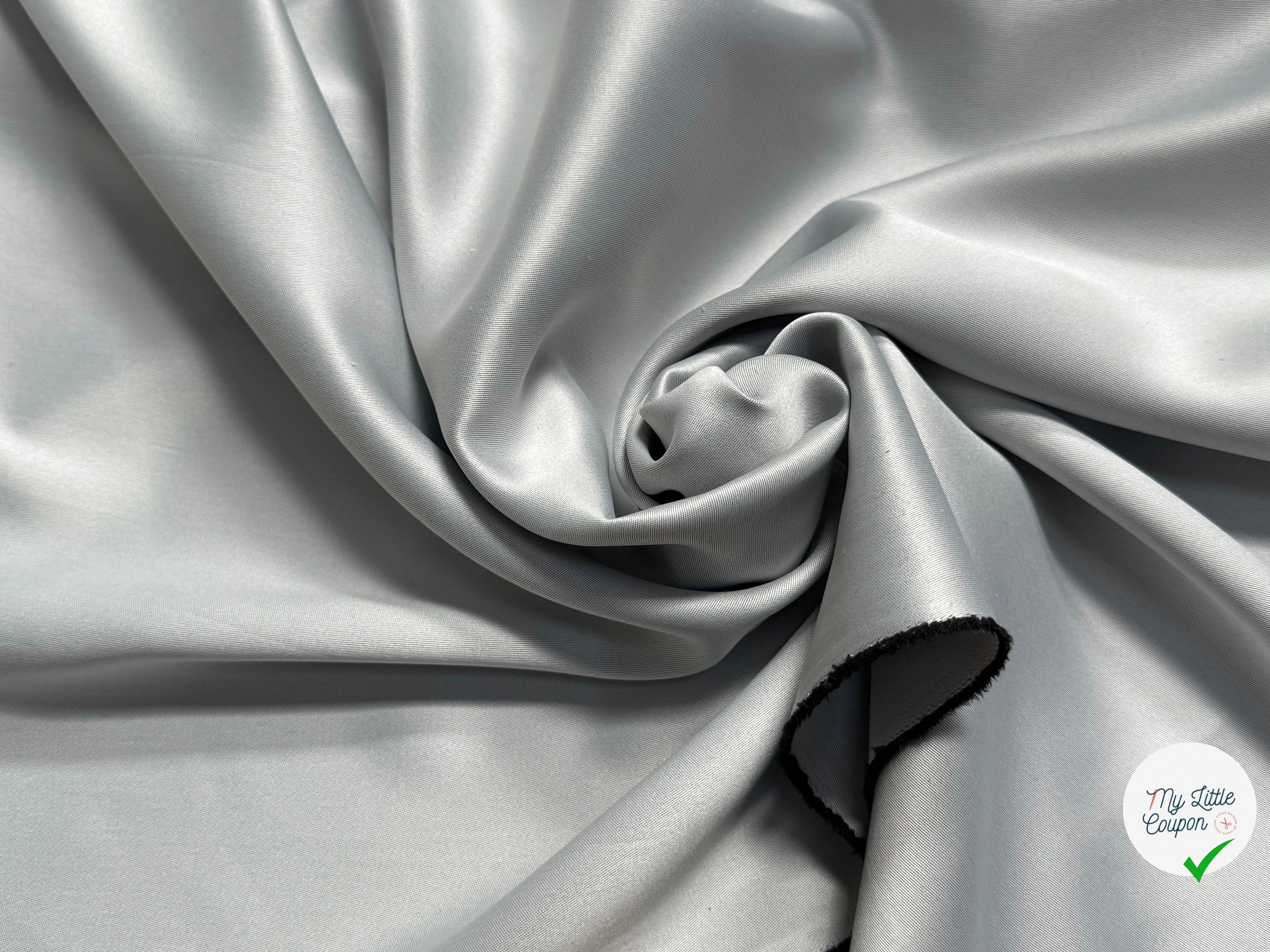 TOILE TECHNIQUE POLYAMIDE GRANDE LAIZE GRIS D'ACIER SOUPLE ASPECT PEACHSKIN - My Little Coupon