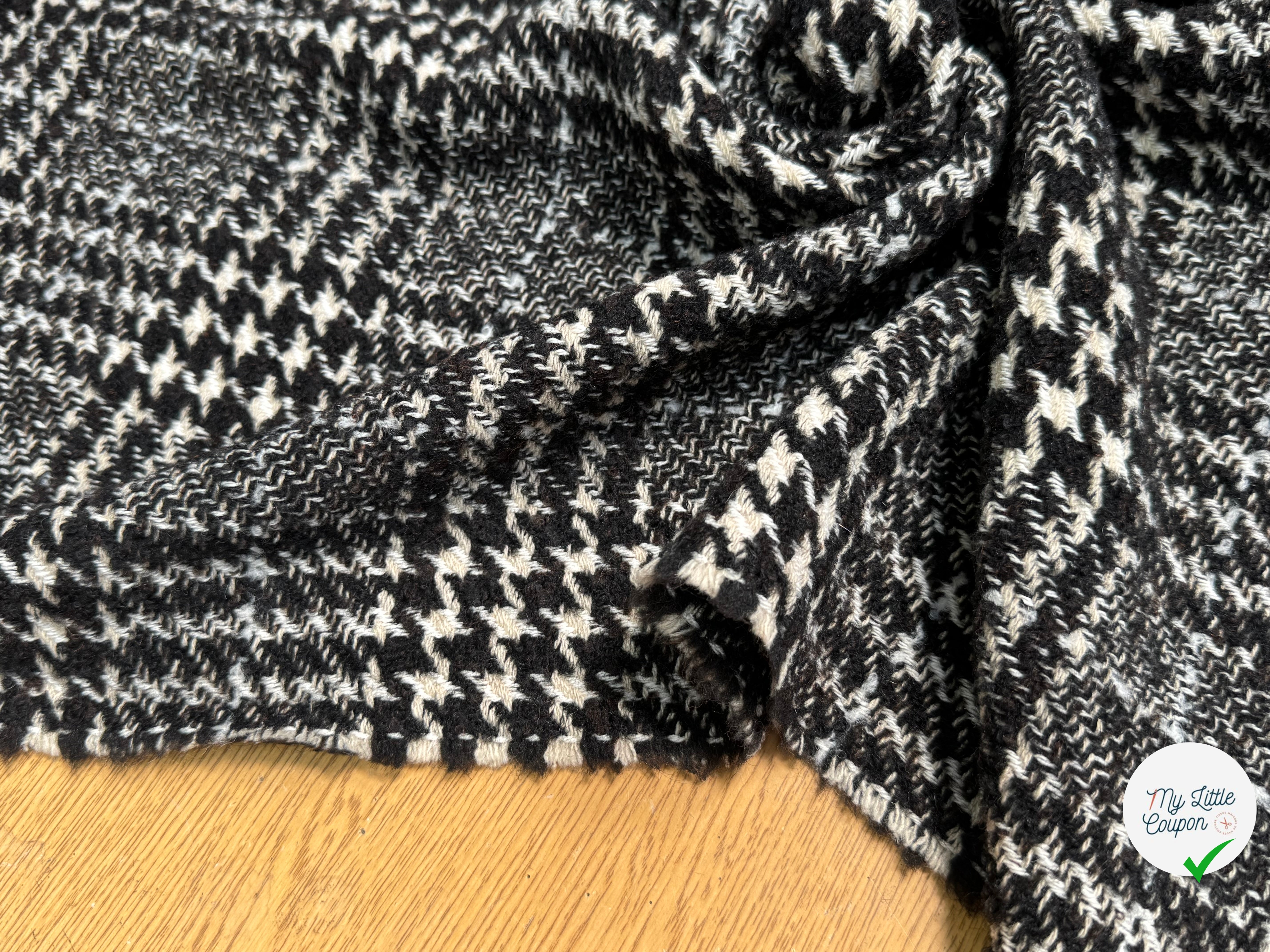 TWEED BLOUCLETTE TEXQUEBEC 25% LAINE NOIRBLANC PIED DE COQ - My Little Coupon